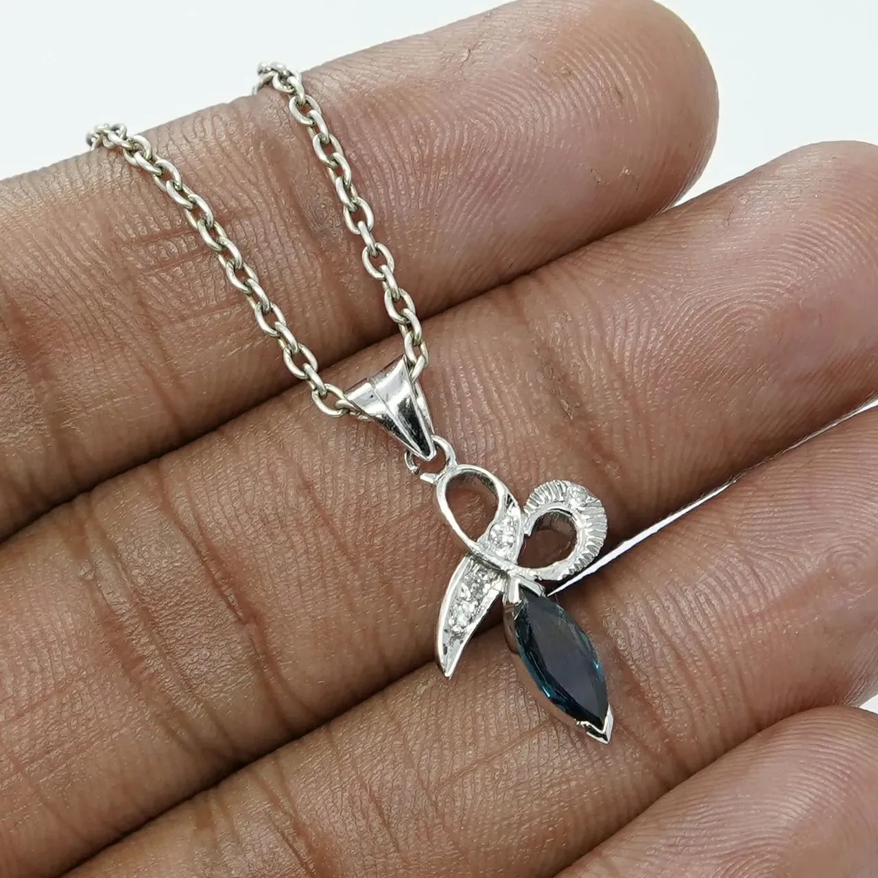 Handmade silver pendant with natural diamond and gemstone
Visit.
Sksoni.etsy.com