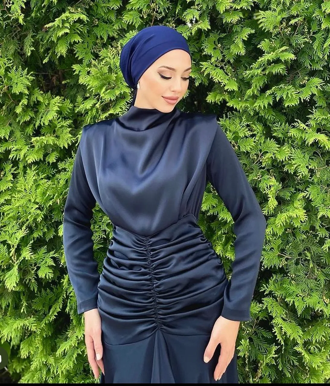 Dilara Abiye - Özel Tasarım 😍
Gözalıcı satenden feminen bir tasarım en özel renk seçenekleriyle ahunarede
İlk alışverişinize özel 150₺ indirim ❤️
38-44 Beden Aralığı 💃
4 renk seçeneği (Sağa Kaydırın) 🌈
Türkiye ve Tüm Dünyaya Hızlı Kargo 🛩
Kredi Kartına Taksit İmkanı
jü
Dilara Hijab Evening Dress😍
38-44 EU Sizes Available
4 Color Option 🌈
Wordwide Express Delivery 🚚 
#tesettürabiyemodelleri #weddingdress