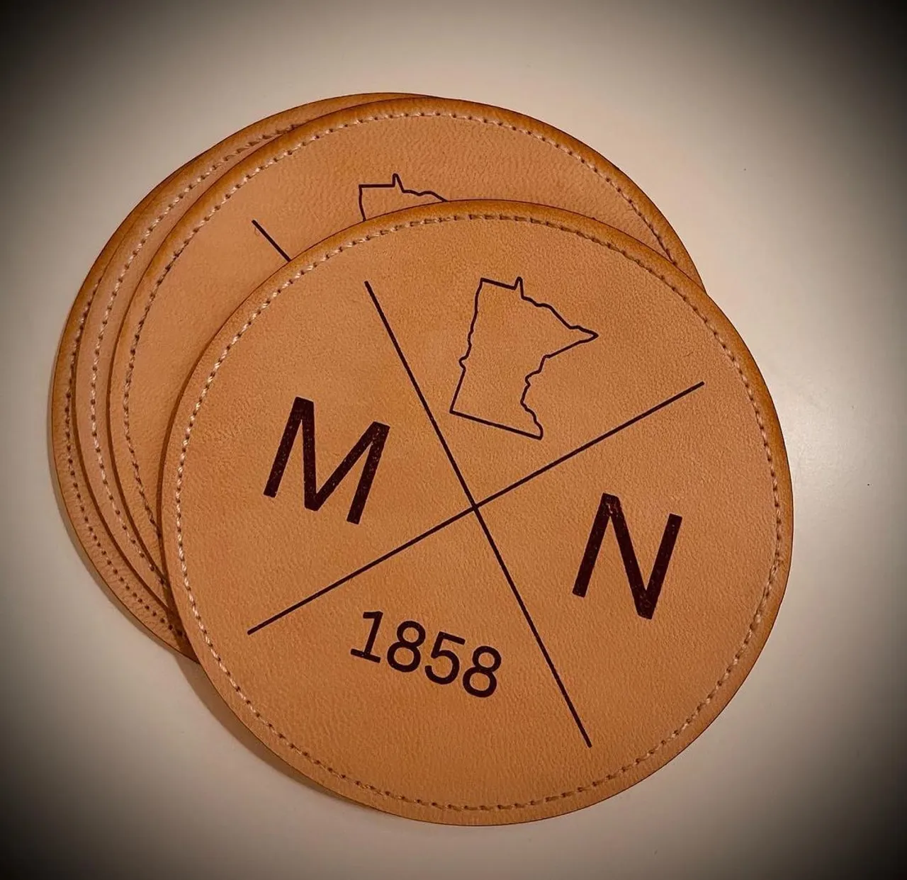 New customizable items only @suedeklothusa! American leather coasters customized with your specific design. Don’t use the same coasters that everyone else has! Get coasters that are uniquely you!
#coasters #homedecor #home #cups #mugs #madeinamerica #usa #america #dinner #dinnerideas #dinnerparty