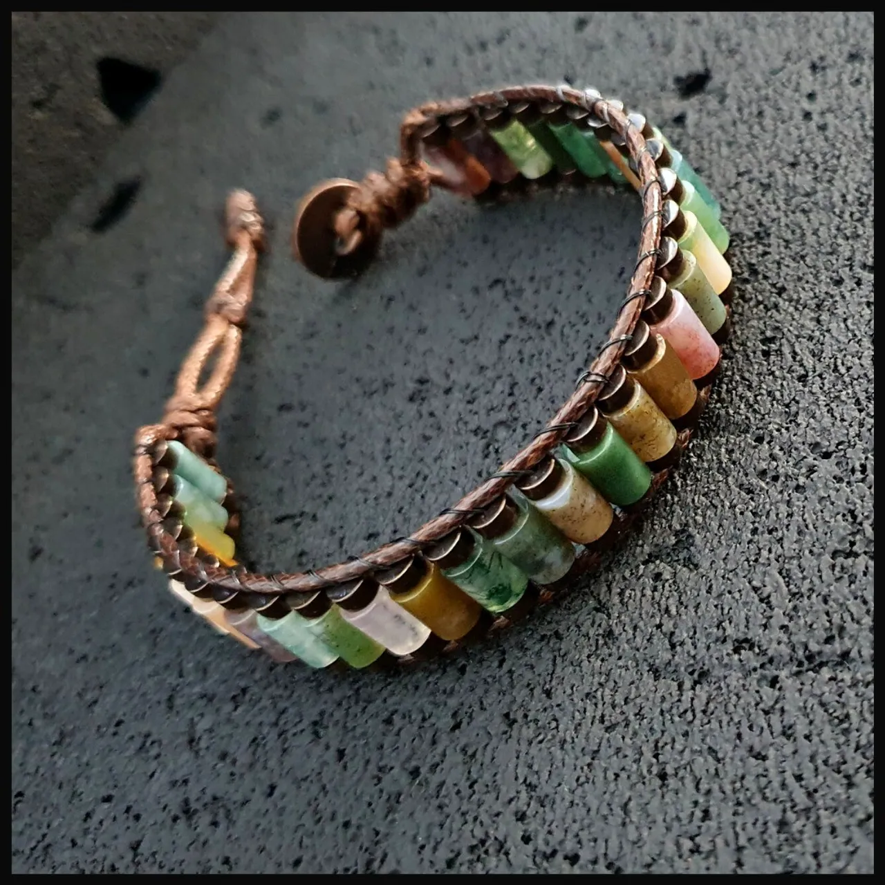 NATURAL INDIAN AGATE HANDMADE BRACELET
Handmade Natural Gemstone Jewelry

All our design prepares according to your given size with love.

Please visit our @esty shop for order;
https://www.etsy.com/shop/SevenArtJewelry

#etsy#handmadejewelry#sevenartjewelry#etsysuccess#etsyshop#etsymarket#uniquedesign#qualityworkmanship#qualitystone#indianagate#agate#gemstonejewelry