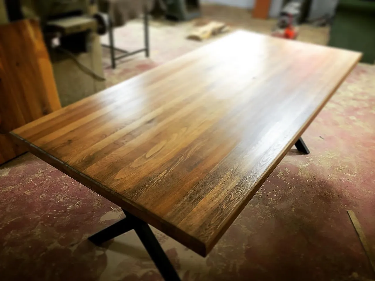 İsteğe Özel Siparişimiz Olan Kayın Panel Masamızı Tamamladık 😊 

Müşterimize iyi günlerde kullanması dileğiyle 😇

Ebatlar: 200x90 cm 
Kalınlık: 5 cm

#masa #doğal #ahşap #mobilya