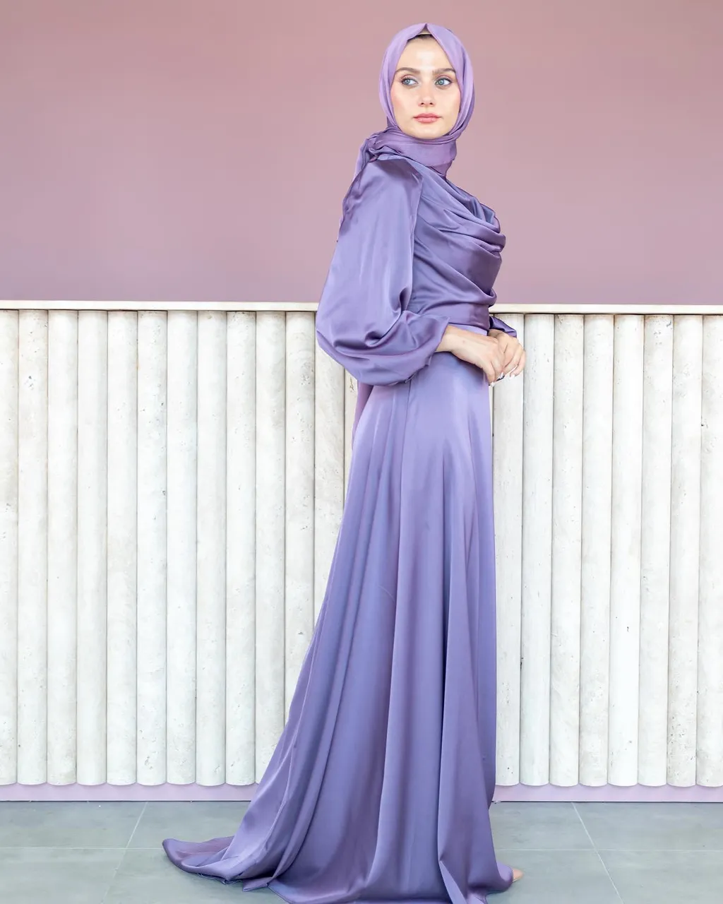 Selvi Abiye💕
Yoğun istek üzerine sık güncellenen stoklarıyla en zarif ekru date elbiseniz ahunare online ve mağazada💕
Harika renk seçenekleri kaydırmalıda💕
#datedress#tesetturabiye #weddinggown #weddingdress