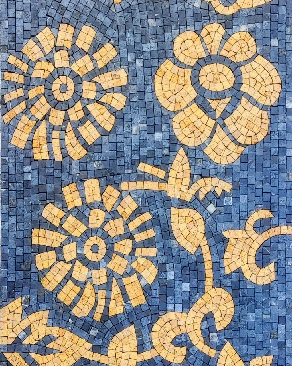 #black #golden #flowers #marble #mosaic #art