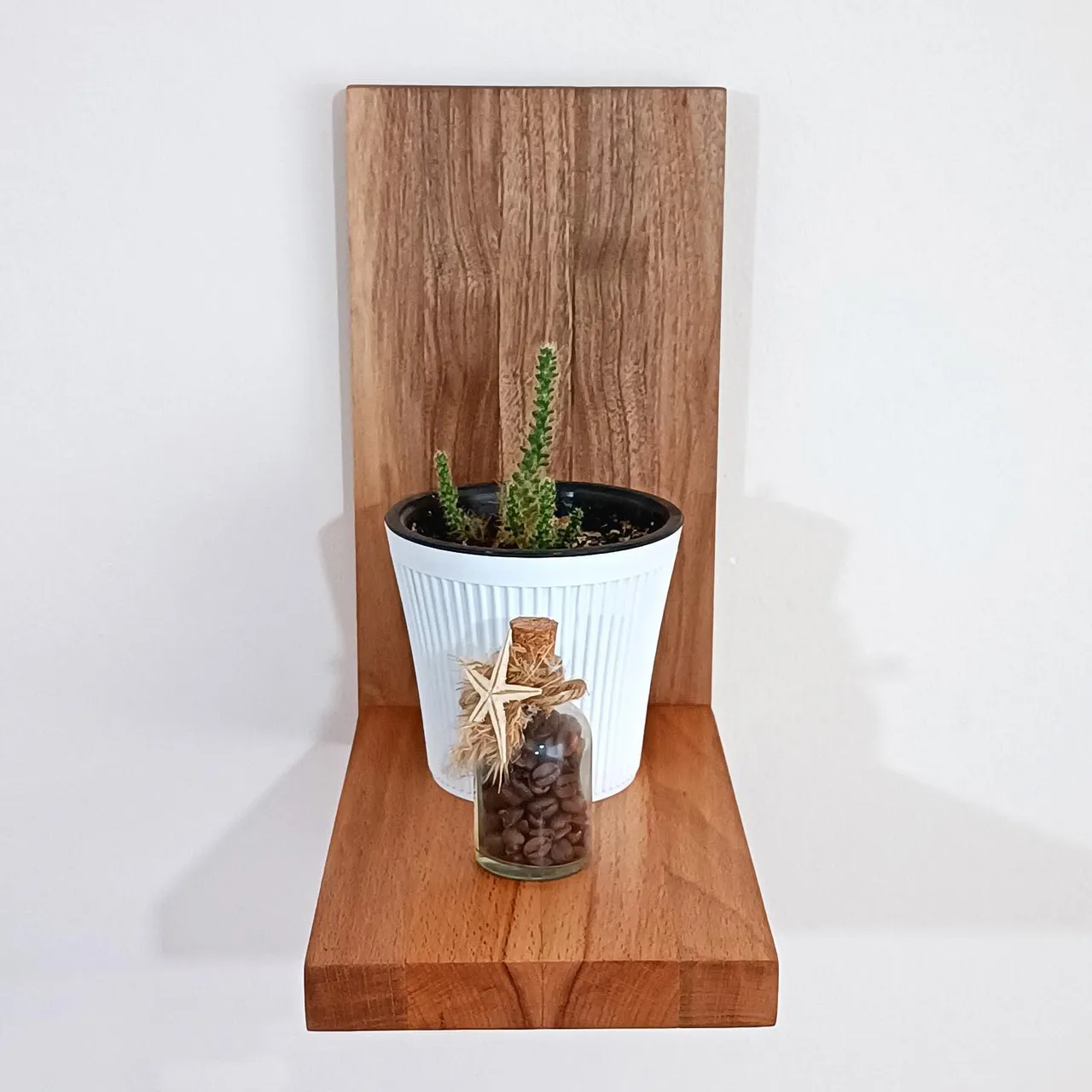 Wooden Shelf Plant Shelf Floating Shelving L Wall Hangings Shelf Plant Hanger Single Wood Shelves Oak Walnut Shelf Home Living Room Decor
ETSY 👉 oddunnwoodfurniture.etsy.com
#etsy #etsyseller #etsysellersofinstagram #etsyshop #etsyhandmade #etsystore #etsysellers #etsyshopowner #etsylove #kesfet #keşfet #woodworker #woodwork #woodworking #woodenshelf #woodenshelves #shelf #shelving #shelves #wood #oddunn #oddunncom @oddunncom
