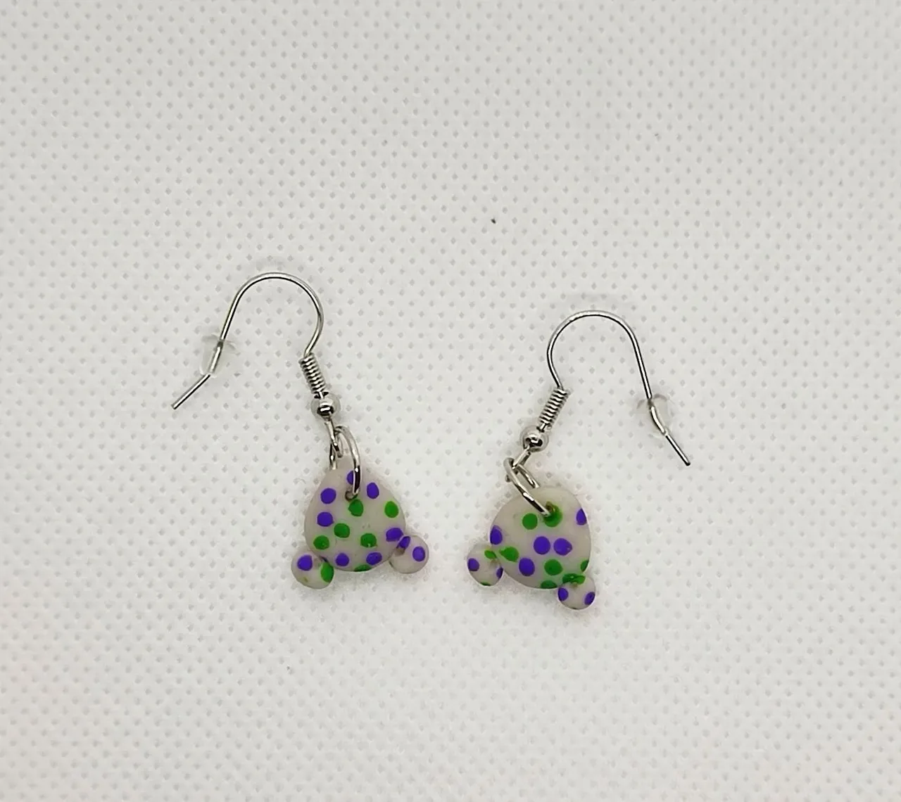 ¡Diseño especial!💜💚 ¡Elige tus colores!
......
Special design! 💜💚 Choose your colours!
#pendientesartesanales #pendientes #personalizables #handmadejewelry #handmade #handmadeearrings #arcillapolimerica #artesania #artesanal #earrings #specialgift