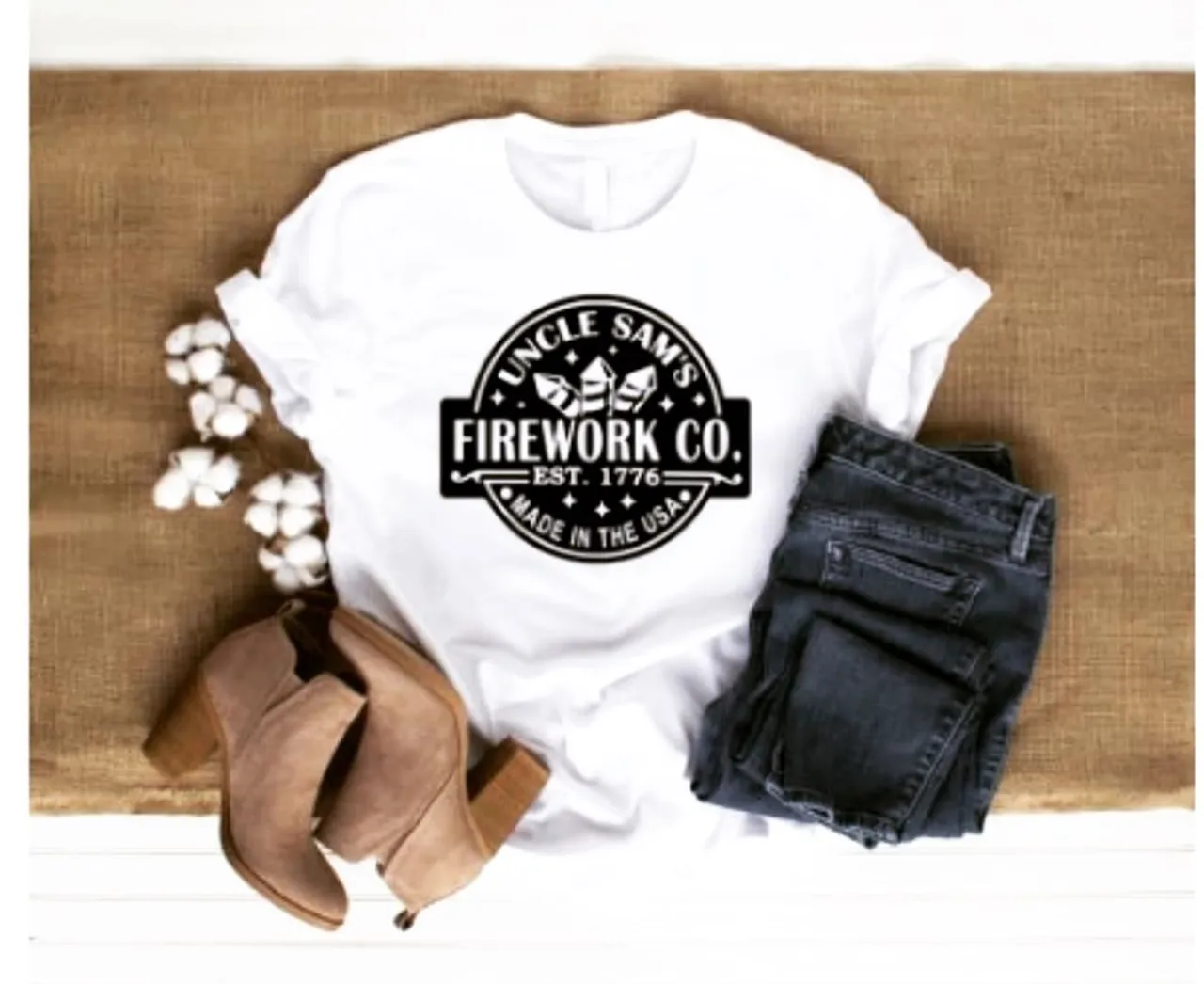 @suedeklothusa now has apparel! Customizable tees in 15 different colors! 100% made in America tees with American cotton, our unique decals will wear and wear. No fading or cracking. Order yours today! Suedekloth.com

#tshirt #custom #custommade #madeinamerica #shirt #shirtdesign #cotton