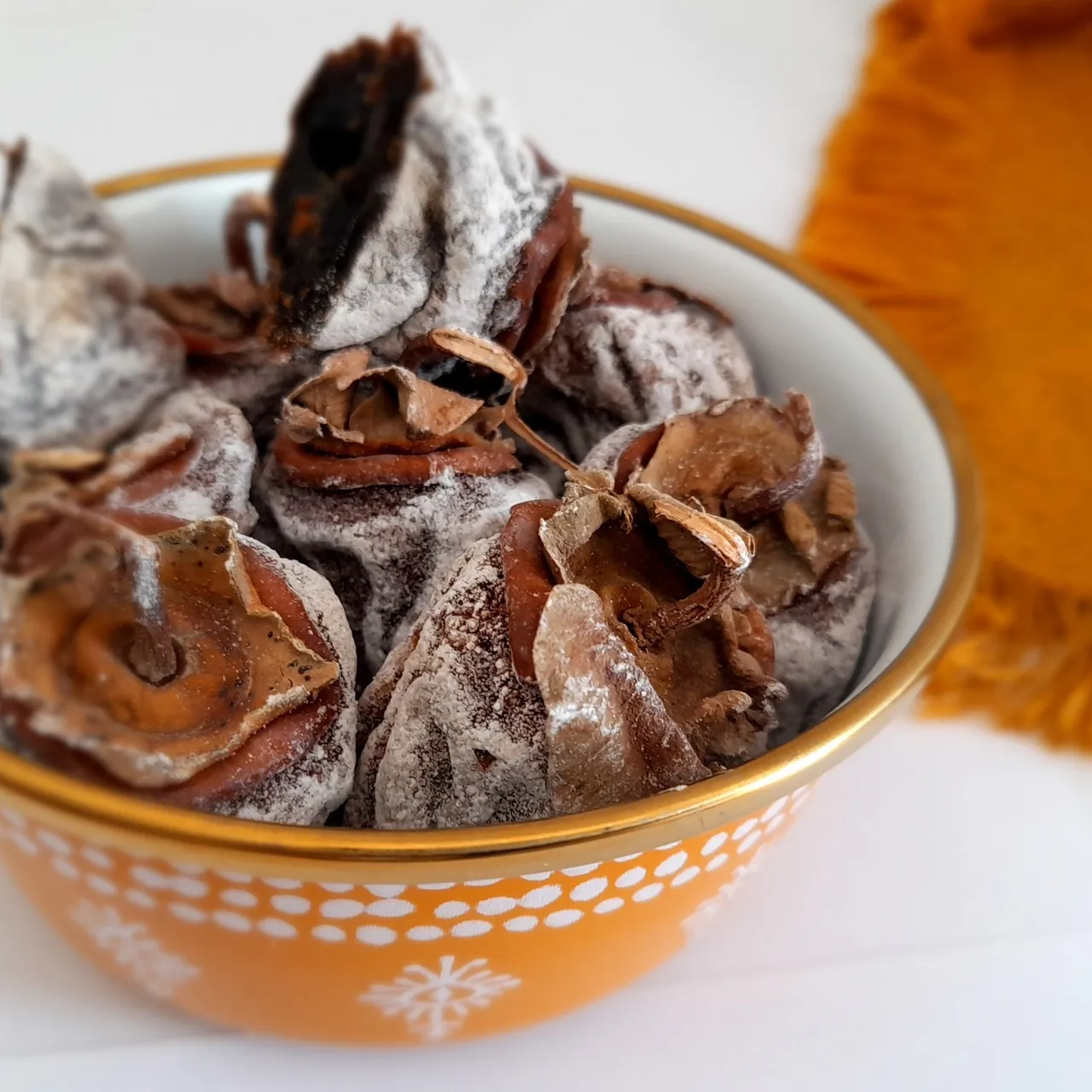 Organic Dry Hoshigaki | Natural Dried Persimmon, Sun Dried Heaven Fruit, Japanese Dried Persimmons

#etsy #etsyshop #etsyseller #etsysellersofinstagram #homemade #turkishfood #persimmon #driedpersimmon #Hoshigaki