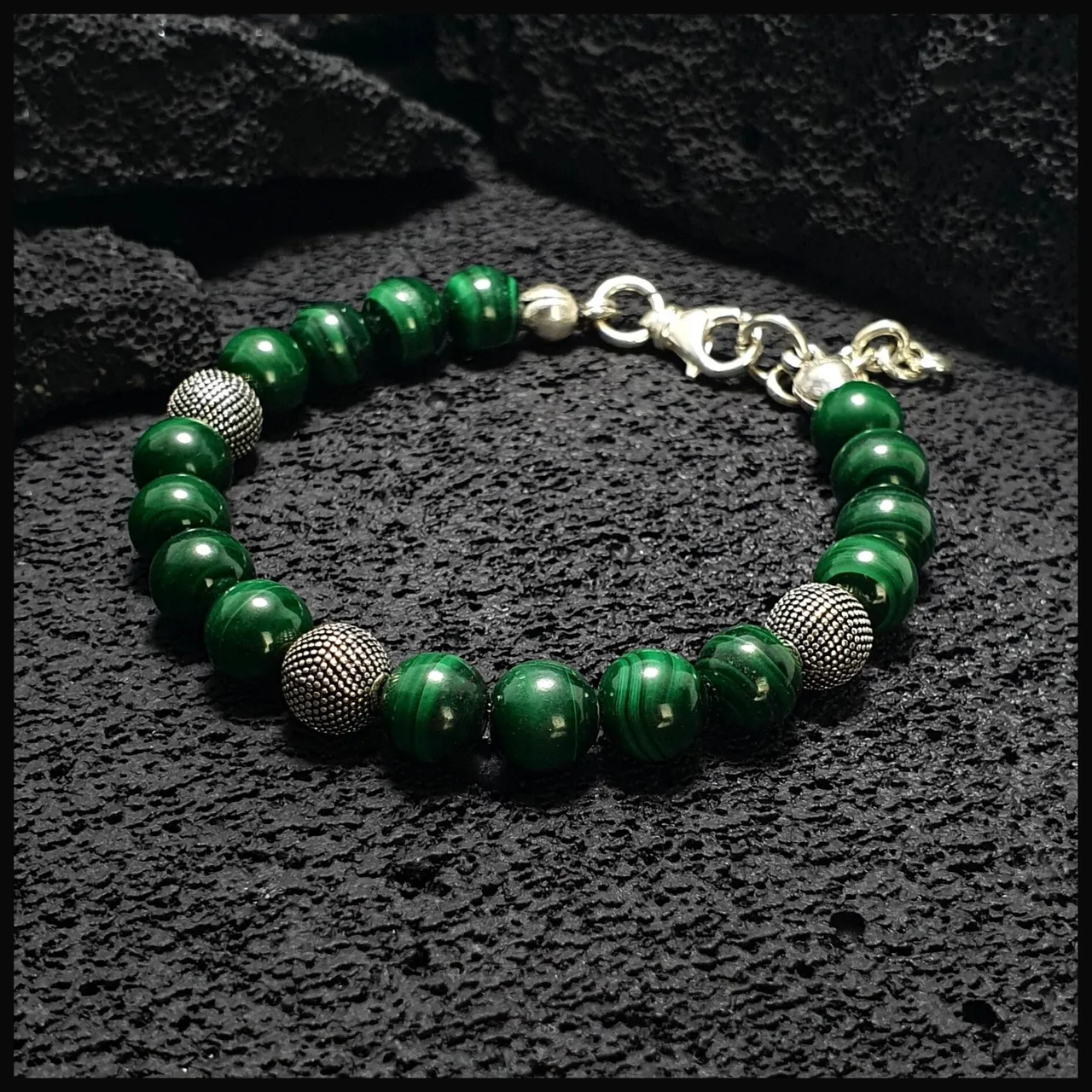 NATURAL MALACHITE BRACELET WITH SOLID SILVER ACCESSORIZE
Handmade Natural Gemstone Jewelry

All our design prepares according to your given size with love.

Please visit our esty shop for order;
https://www.etsy.com/shop/SevenArtJewelry

#etsy#handmadejewelry#sevenartjewelry#etsysuccess#etsyshop#etsymarket#uniquedesign#qualityworkmanship#qualitystone#solidsilver#silverbracelet#greenbeads@sevenartjewelry @etsysuccess