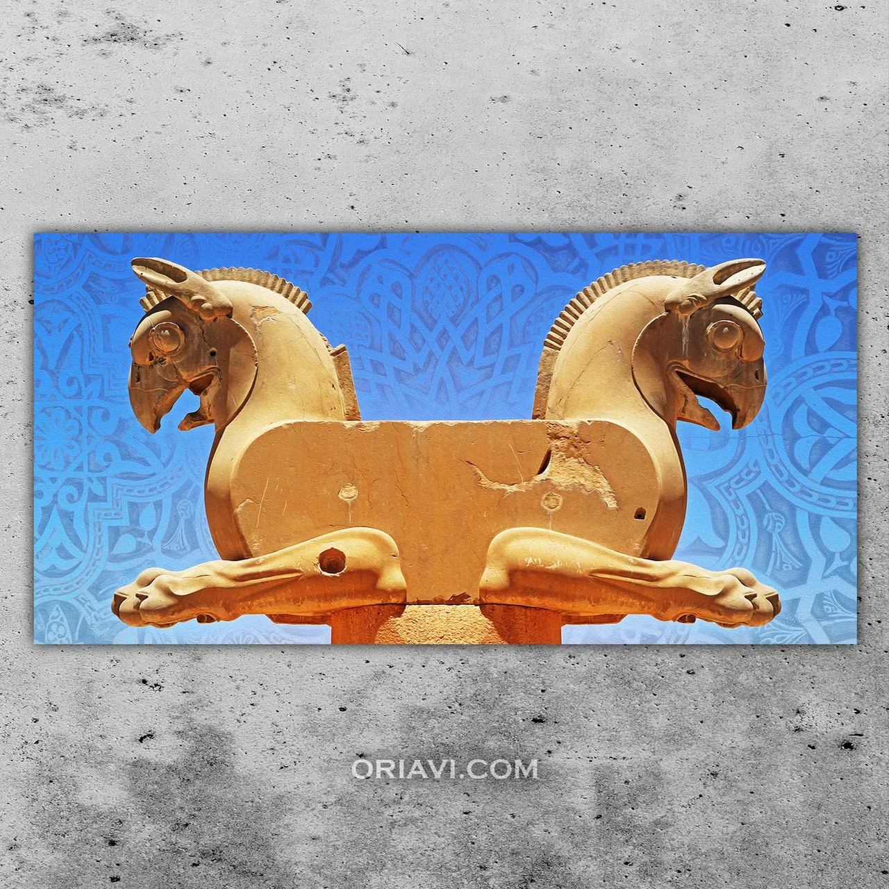 Huma Bird in #perspolis 
Griffin-like column capital statuary, from about 500 BC Persepolis, Iran. In local popular interpretation, the figures on these columns are perceived as representations of the Huma bird.
#persianart #persianwallart #persiantradition #persiandecor #persian