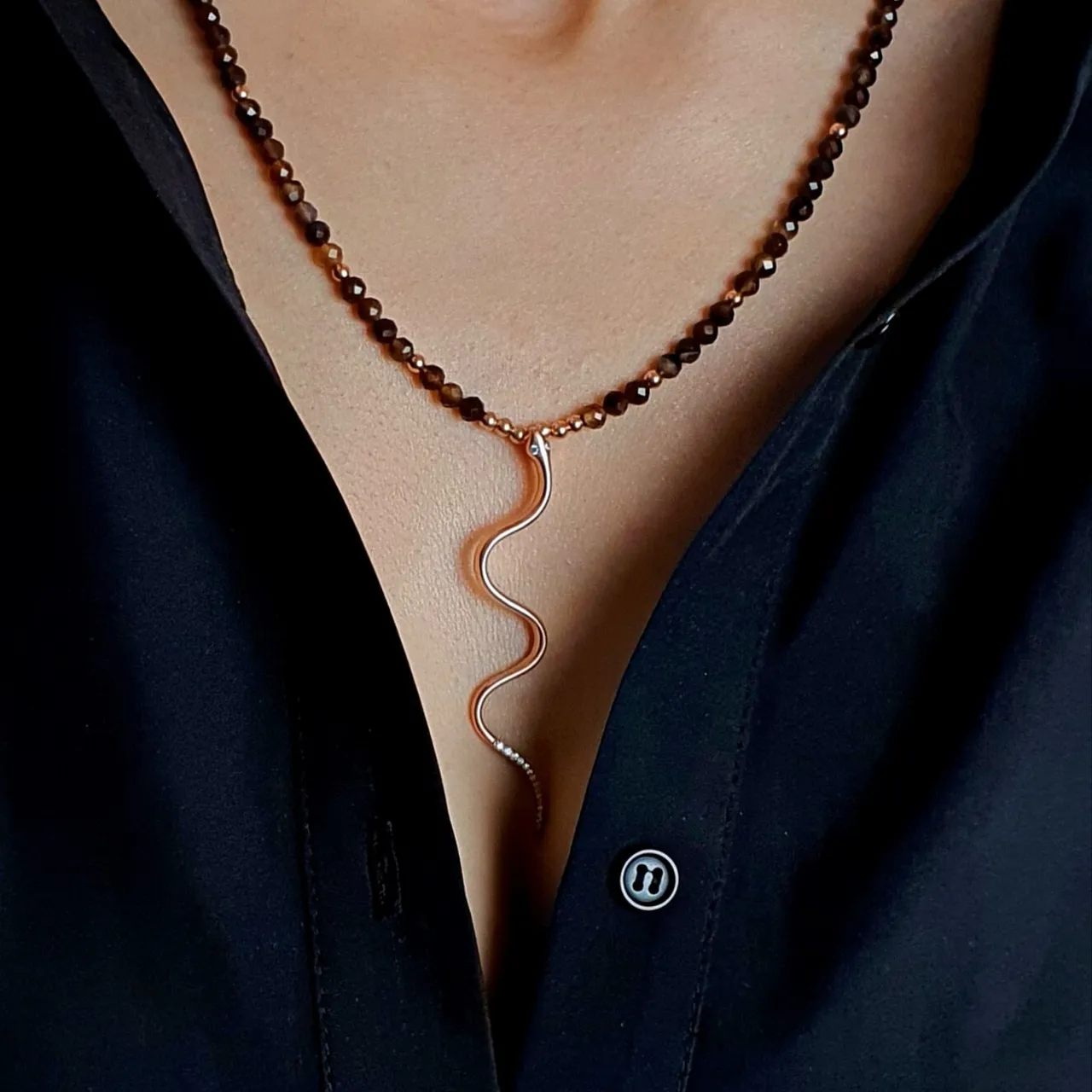 ROSE GOLD SILVER SNAKE NECKLACE WITH AGATE STONE
Handmade Natural Gemstone Jewelry

All our design prepares according to your given size with love.

Please visit our esty shop for order;
https://www.etsy.com/shop/SevenArtJewelry

#etsy #handmadejewelry #sevenartjewelry #etsysuccess #etsyshop #etsymarket #uniquedesign #qualityworkmanship #qualitystone #snake#snakenecklace #rosegoldnecklace #silversnakenecklace #snakecharm #agatenecklace @sevenartjewelry