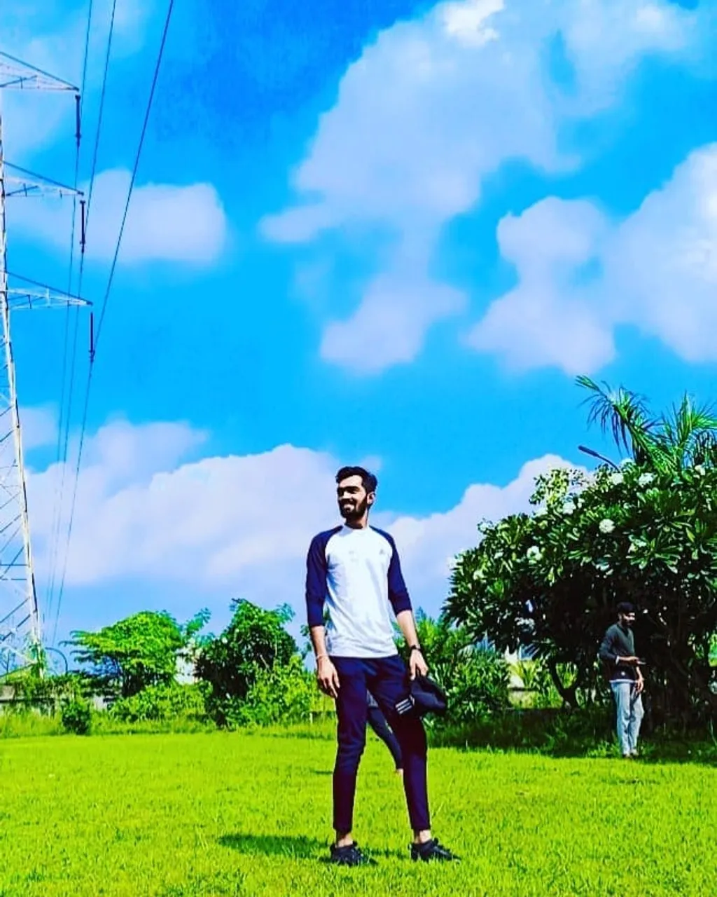 “Whatever comes in my way, I take it with a smile.”

#reels

#reelsinstagram

#reelsvideo

#reelsindia

#holareels

#reelsbrasil

#reelsteady

#instagramreels

#reelsinsta

#instareels

#reelsofinstagram

#k

#music

#bhfyp

#disney

#tiktokindia

#videoftheday

#instareel

#foryoupage

#fyp

#instafeeds

#indianreels

#bantiktokindia

#viralreels

#quarentenachallenge

#reelsmemes

#botaodabelezachallenge

#tiktokbrasil

#bestvideos

#trendingvideo