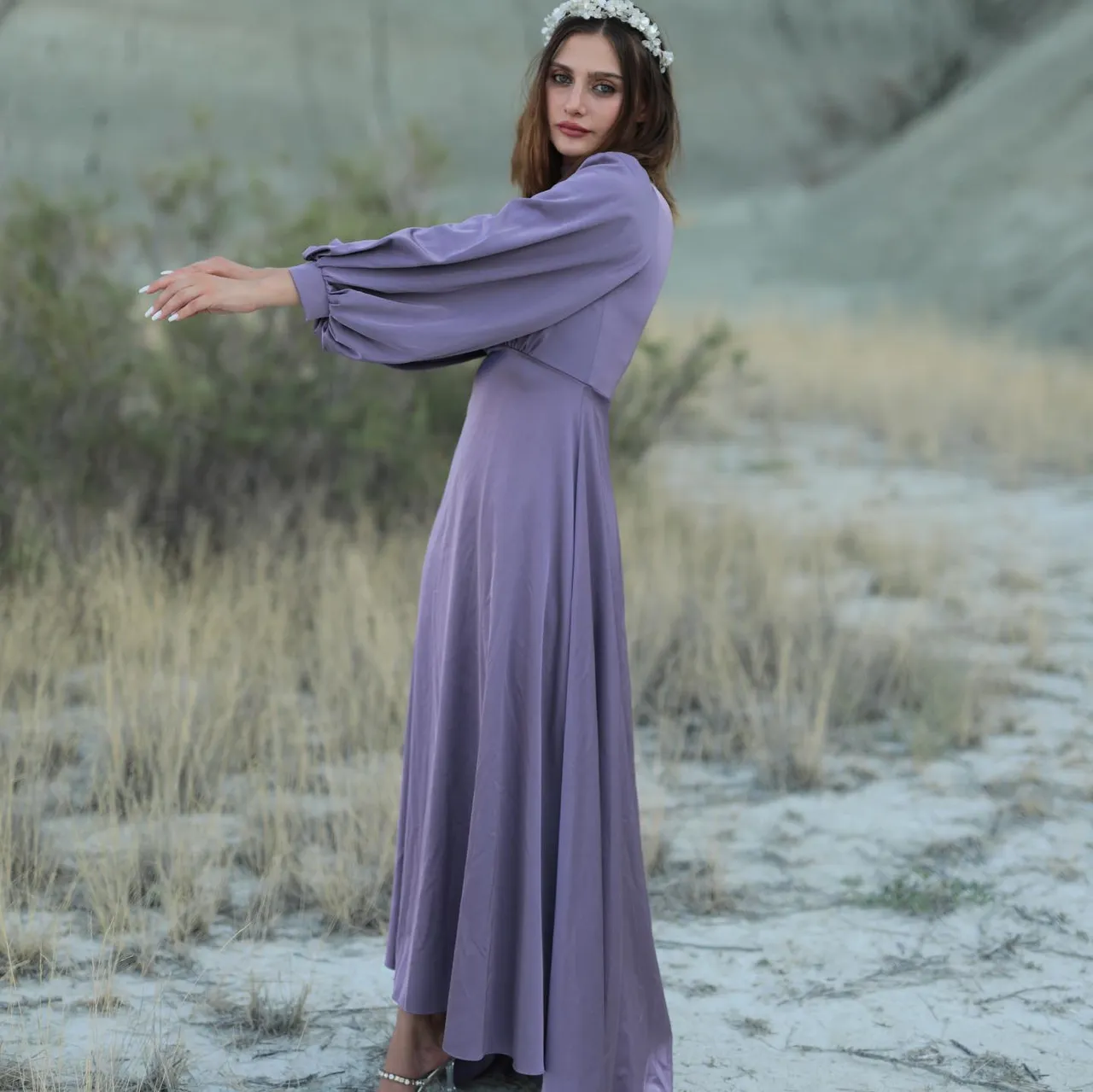 Irmak Abiye😍
Muntazam pliseler ve yuvarlak gelen bel kesimiyle zarafet vaadeden tasarımda hangi renk favoriniz? yorumlara bekliyoruz😍
Fiyat: 975 tl💳
İlk alışverişinize özel 150₺ indirim ❤️
38-44 Beden Aralığı 💃
4 renk seçeneği (Sağa Kaydırın) 🌈
Türkiye ve Tüm Dünyaya Hızlı Kargo 🛩
Kredi Kartına Taksit İmkanı

Karel Hijab Evening Dress😍
Price: 160€ - 159$
38-48 EU Sizes Available
4 Color Option 🌈
Wordwide Express Delivery 🚚 
#tesettürabiyemodelleri #hijabfashion #tasarımabiye #tesetturbutik #tesetturnisanlik #hijab #hijabootd#zarifabiye#weddingdress #muslimweddingdress #muslimwear #eveningdress#eventdress #muslimweddingindonesia