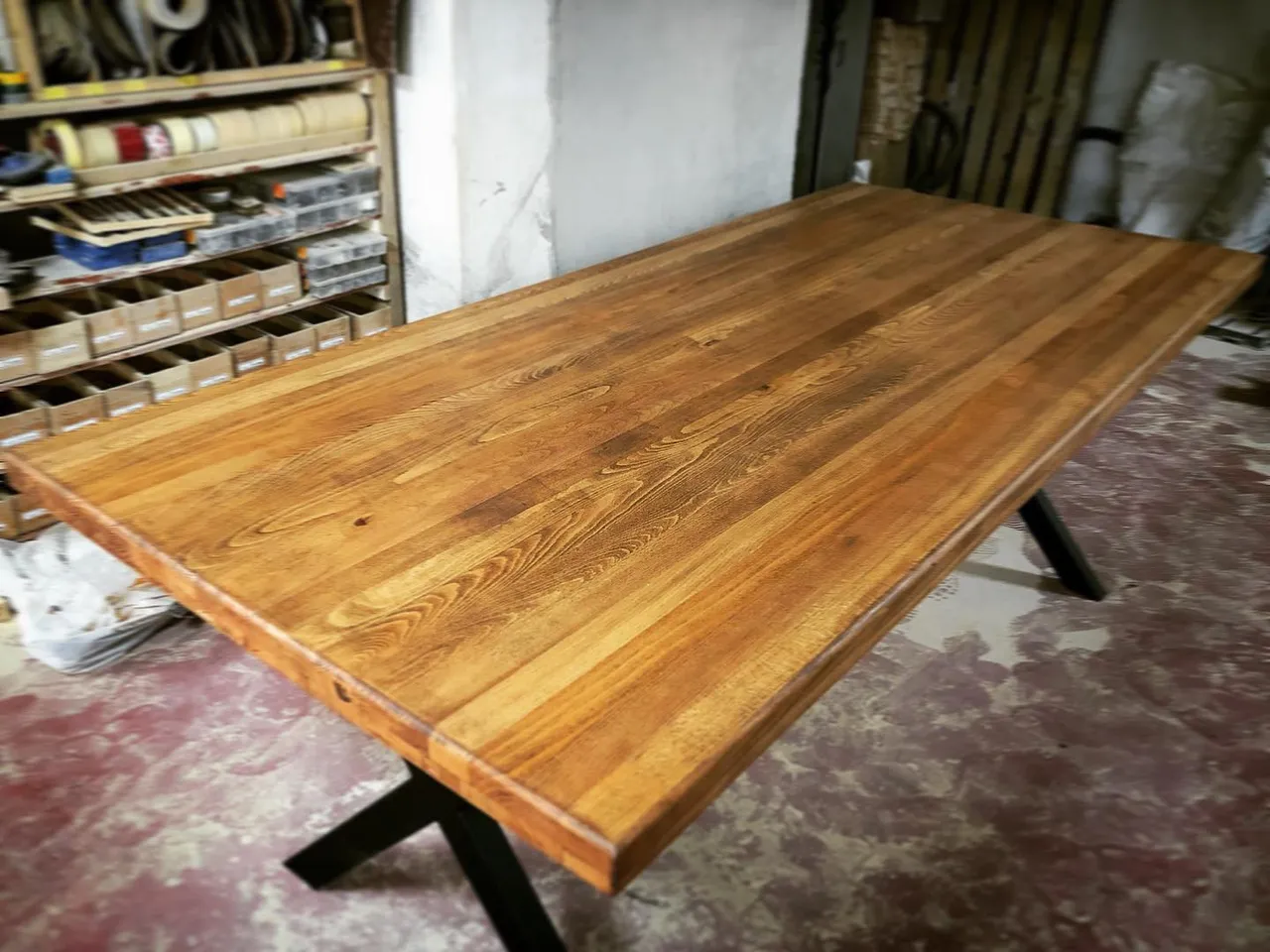 İsteğe Özel Siparişimiz Olan Kayın Panel Masamızı Tamamladık 😊 

Müşterimize iyi günlerde kullanması dileğiyle 😇

Ebatlar: 200x90 cm 
Kalınlık: 5 cm

#masa #doğal #ahşap #mobilya