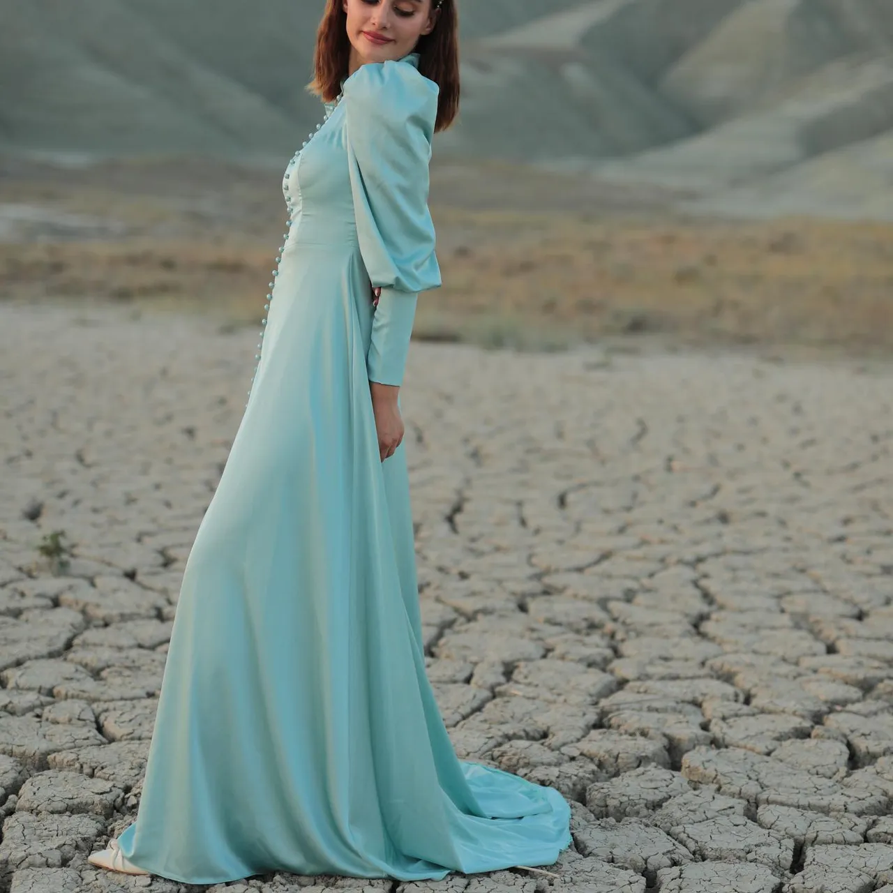 Eslem Abiye💕
İlk alışverişinize özel 150₺ indirim ❤️
38-44 Beden Aralığı 💃
4 renk seçeneği (Sağa Kaydırın) 🌈
Türkiye ve Tüm Dünyaya Hızlı Kargo 🛩
Kredi Kartına Taksit İmkanı

Eslem Hijab Evening Dress😍
38-44 EU Sizes Available
2 Color Option 🌈
Wordwide Express Delivery 🚚 
#tesettürabiyemodelleri #weddingdresses #muslimweddingdress #nikkahdress #datedress #gowndress #hijabfashion #hijablove #tesetturbutik #tesetturnisanlik #hijab #hijabootd#eventdress#muslimdress #nikkahbride