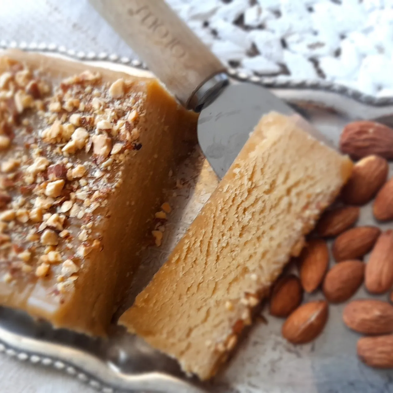 Almond Halva Dessert |Homemade Turkish Traditional Gluten Free Organic Turkish Dessert, Halva with Almond Paste

#etsy #etsyshop #etsyseller #etsysellersofinstagram #turkishfood #halva #almonddessert #halwa #snakcs #homemade