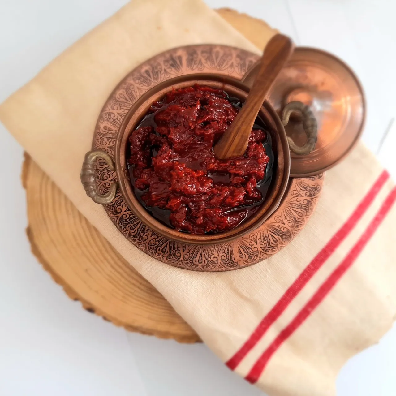 Homemade Red Pepper Paste | Organic Traditional Turkish Paprika Paste, Homemade Sauces, Pepper Sauce

#etsy #etsyshop #etsyseller #etsysellersofinstagram #homemade #turkishfood #tomatopaste #pepperpaste