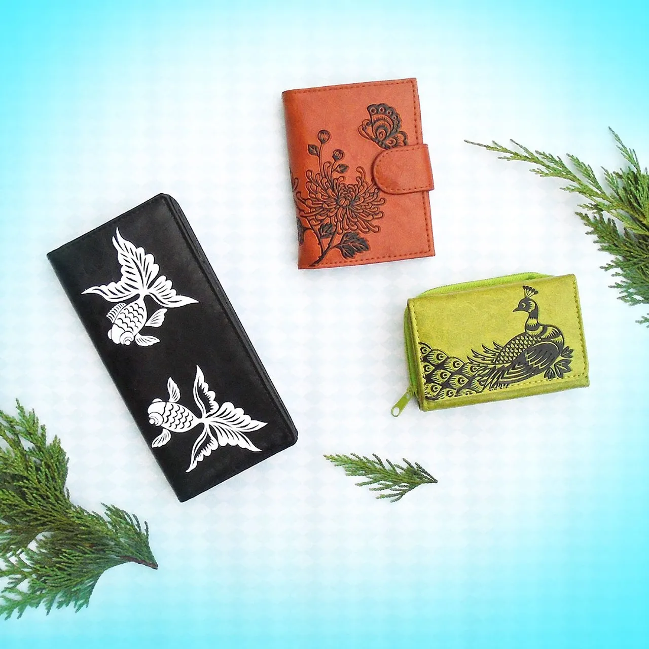 Perfect for #summer, these unique & charming #vegan #wallet and coin purse from Akina collection by @lavishy features #lovely #flower, #bird, #lucky #goldfish and #Paris #Eiffel Tower. #Onlineshopping at https://lavishy.ca/pages/akina-collection #FREE #GIFT with every order!