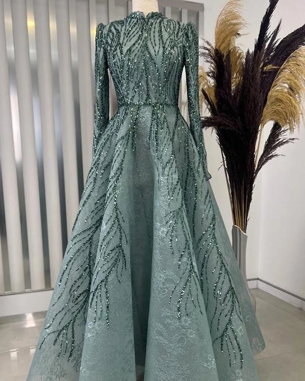 From Canada ❤️ How beautiful you are ? 😍

Çırağan Abiyemiz ne kadar da yakışmış 🧿 

38-48 Beden Aralığı 💃
2 renk seçeneği (Sağa Kaydırın) 🌈
Türkiye ve Tüm Dünyaya Hızlı Kargo 🛩
Kredi Kartına Taksit İmkanı

Ciragan Hijab Evening Dress😍
38-48 EU Sizes Available
2 Color Option 🌈
Wordwide Express Delivery 🚚 

#bridesmaid #hijab #hijabstyle #hijabfashion #tesettur #tesettür #abiyeelbise