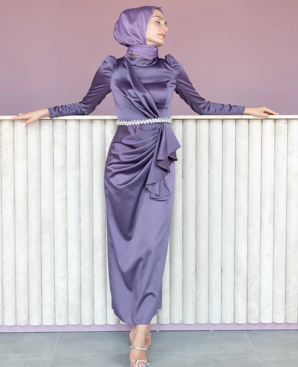 Buket Abiye💕
Beldeki taş detayları ve volanlarıyla gösterişli kalem elbisemizde hangi reenk?
İlk alışverişinize özel 150₺ indirim ❤️
36-44 Beden Aralığı 💃
3 harika renk seçeneği  ve güzellik detayları kaydırmalıda🌈
Türkiye ve Tüm Dünyaya Hızlı Kargo 🛩
Kredi Kartına Taksit İmkanı 
Buket Hijab Evening Dress😍
38-44 EU Sizes Available
3 Color Option 🌈
Wordwide Express Delivery 🚚 
#tesettürabiyemodelleri #weddingdresses #muslimweddingdress#hijabfashion #hijablove #tesetturbutik #tesetturnisanlik #hijab #hijabootd#eventdress#muslimdress #davetelbise #kalemelbise #modestclothing#eventdress #eveningdress #muslimwear#hijabwear #tasarımelbise