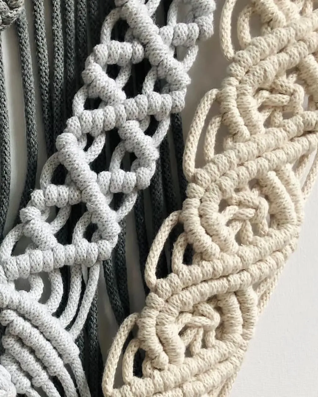 My second macrame! 🤗
#macrame #macramemakers #makramapolska #makramarękodzieło #makrama #handmade #ombrecolor #ombre #bohostyle #boho #interiordecor
