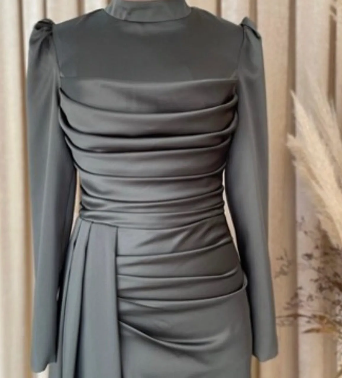 Elçin Abiye - Özel Tasarım 😍
Fiyat: 1500 tl-82 £💳
İlk alışverişinize özel 150₺ indirim ❤️
38-48 Beden Aralığı 💃
6 renk seçeneği (Sağa Kaydırın) 🌈
Türkiye ve Tüm Dünyaya Hızlı Kargo 🛩
Kredi Kartına Taksit İmkanı

Elçin Hijab Evening Dress😍
Price: 82£
38-48 EU Sizes Available
6 Color Option 🌈
Wordwide Express Delivery 🚚 
#tesettürabiyemodelleri #hijabfashion #hijablove #tesetturbutik #tesetturnisanlik #hijab #hijabootd#balıkabiye #kuyrukluelbise #weddingdress #muslimweddingdress #hijabwear #eveningdress #eveningdresseswholesale