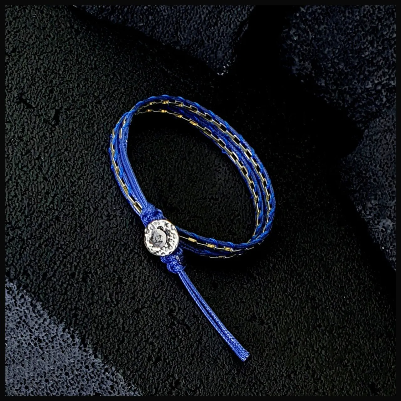BLUE SOLID SILVER CHAIN TWISTED SLIM BRACELET

Handmade Natural Gemstone Jewelry

All our design prepares according to your given size with love.

Please visit our esty shop for order;
https://www.etsy.com/shop/SevenArtJewelry

#etsy#handmadejewelry#sevenartjewelry#etsysuccess#etsyshop#etsymarket#uniquedesign#qualityworkmanship#qualitystone#Solidsilver#925sterlingsilver#silverbracelet#chain#chainbracelet @etsy
@etsysuccess
@sevenartjewelryshop