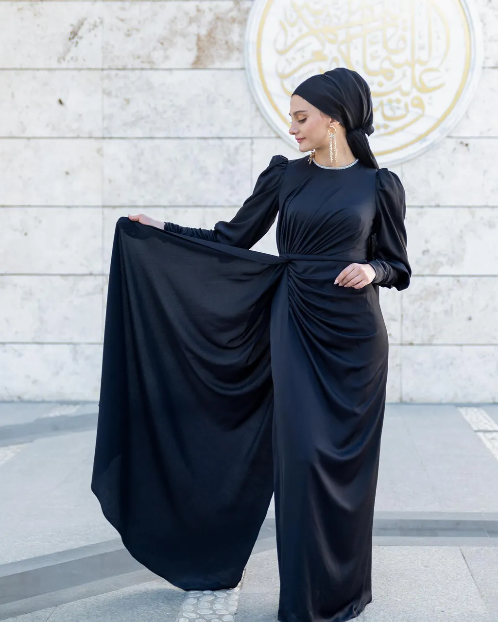 Lavin Abiye 😍
Fiyat: 1200 TL (≈66 €) 💳
İlk alışverişinize özel 150₺ indirim ❤️
38-44 Beden Aralığı 💃
4 renk seçeneği (Sağa Kaydırın) 🌈
Türkiye ve Tüm Dünyaya Hızlı Kargo 🛩
Kredi Kartına Taksit İmkanı

Karel Hijab Evening Dress😍
Price: 66€
38-44 EU Sizes Available
4 Color Option 🌈
Wordwide Express Delivery 🚚 
#tesettürabiyemodelleri #hijabfashion #hijablove #tesetturbutik #tesetturnisanlik #hijab #hijabootd#tasarımabiye #muslimwear #hijabwear #muslimweddingdress #weddingdress #eveningdress