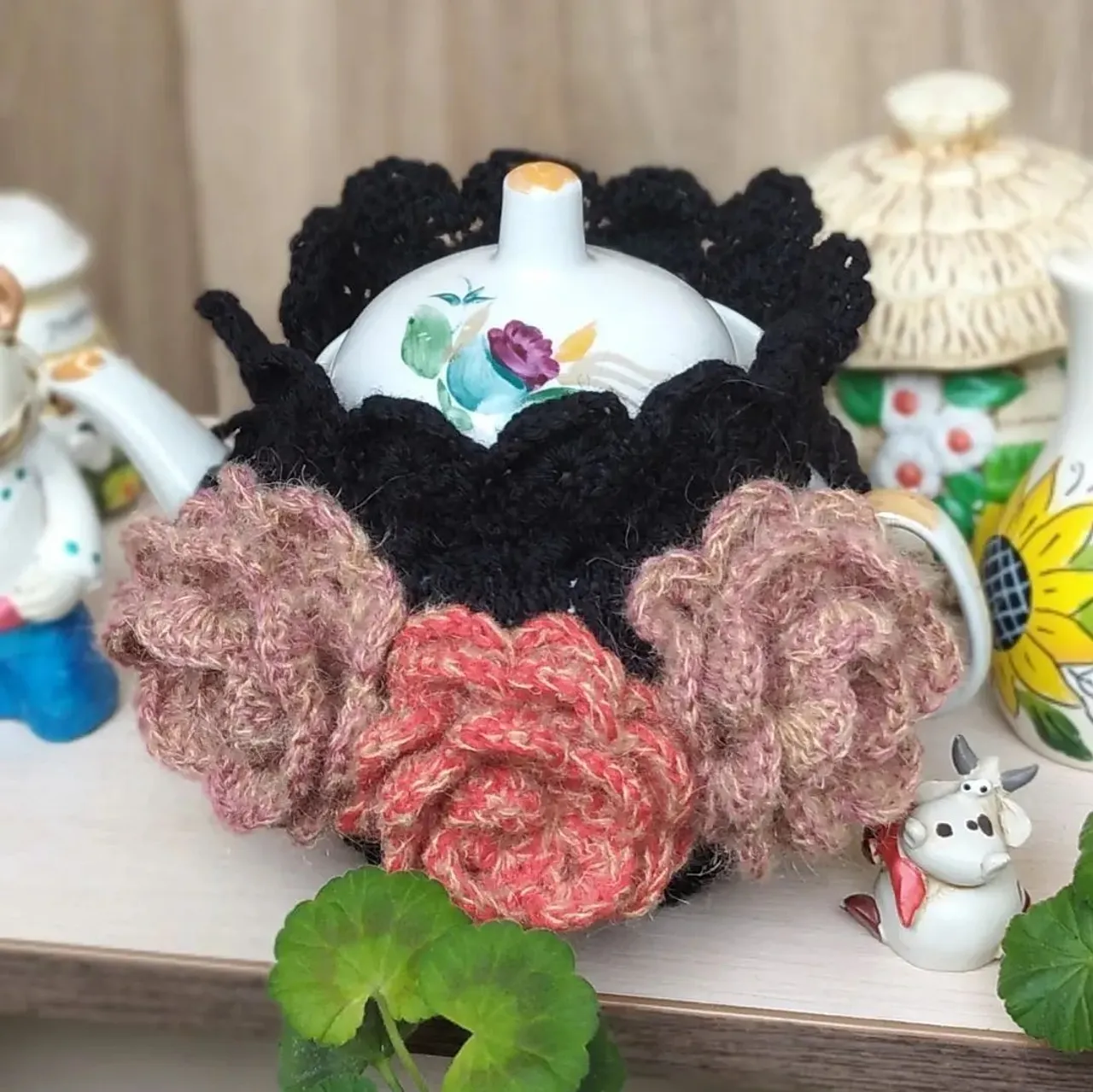 Excited to share the latest addition to my #etsy shop: Cosy tea knitting flower. Tea cosy for teapot. Tea cosy knitted flower red pink black. #pink #birthday #christmas #red #yes #fsccertifiedwood #teapotcosy #teapotcover #teapotwarmer https://etsy.me/3uP2VRb