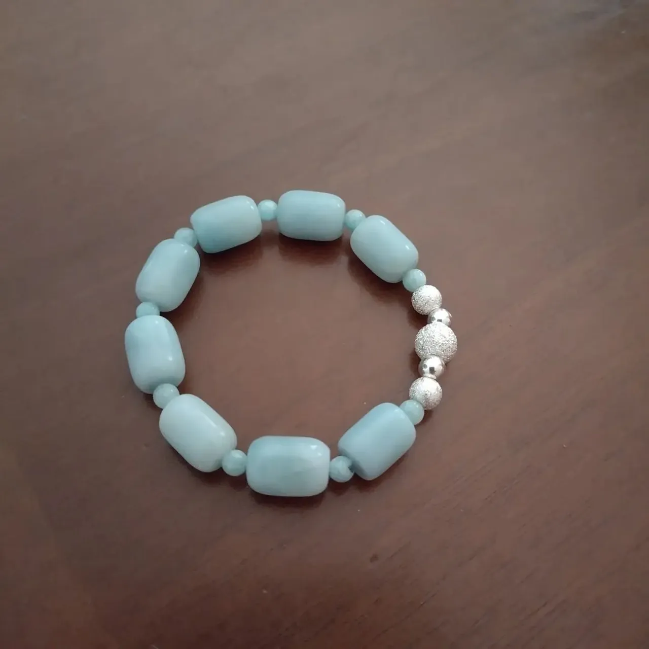 Bracciale elastico in amazzonite e argento sterling
Elastic bracelet with amazonite and silver sterling