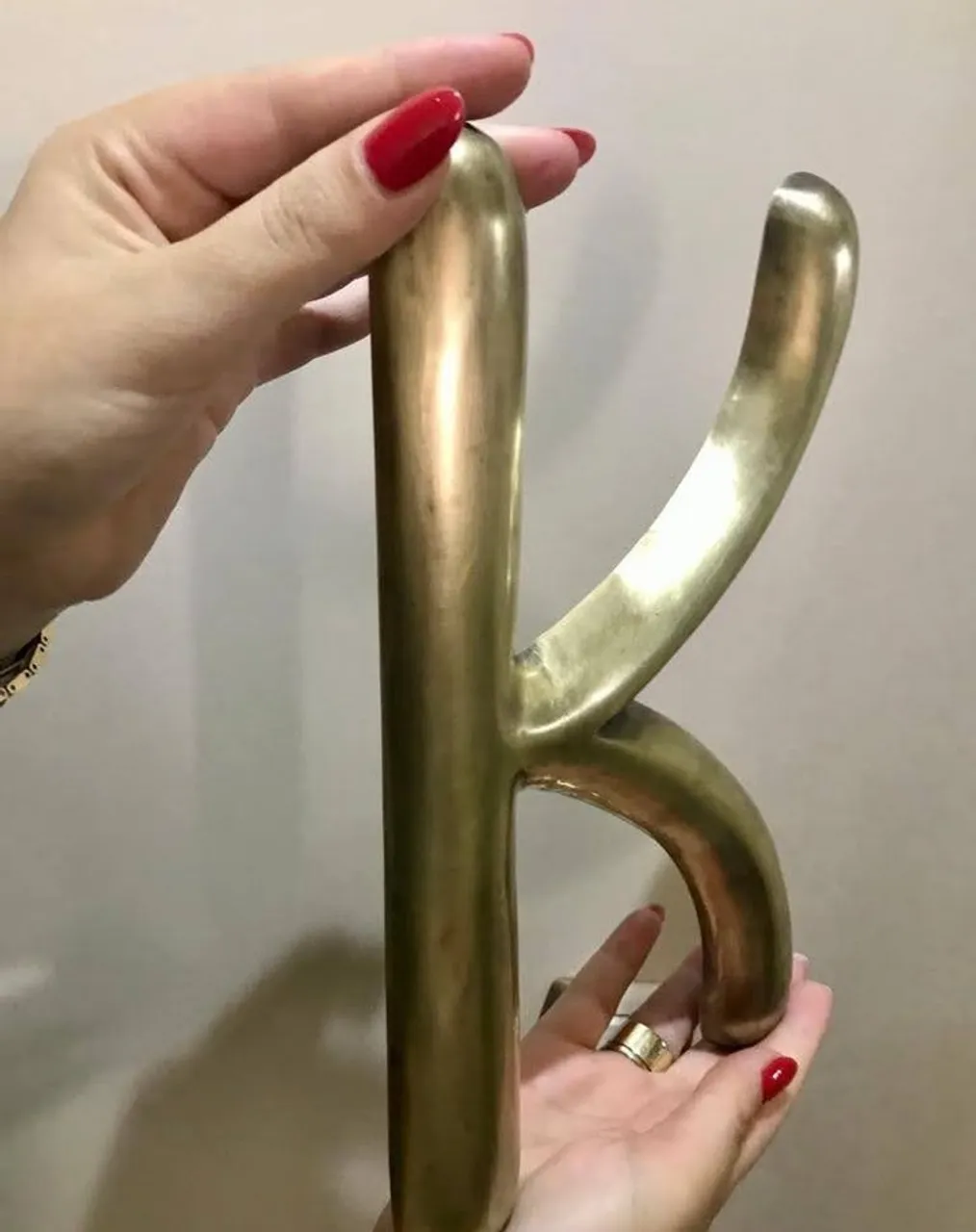 "K" for Kitchen Door
Antique Aged Cast Brass Door Handle

#brassletters #brassnumbers #brasssign #brushedbrass #antiquebrass #agedbrass #antiqueagedbrass #agingbrassletters #brushedbrassletters #antiquebrassletters #agingbrassletters #castbrassletters #castbrassnumbers #castbrasssign #solidbrassletters #solidbrassnumbers #solidbrasssign #solidbrass