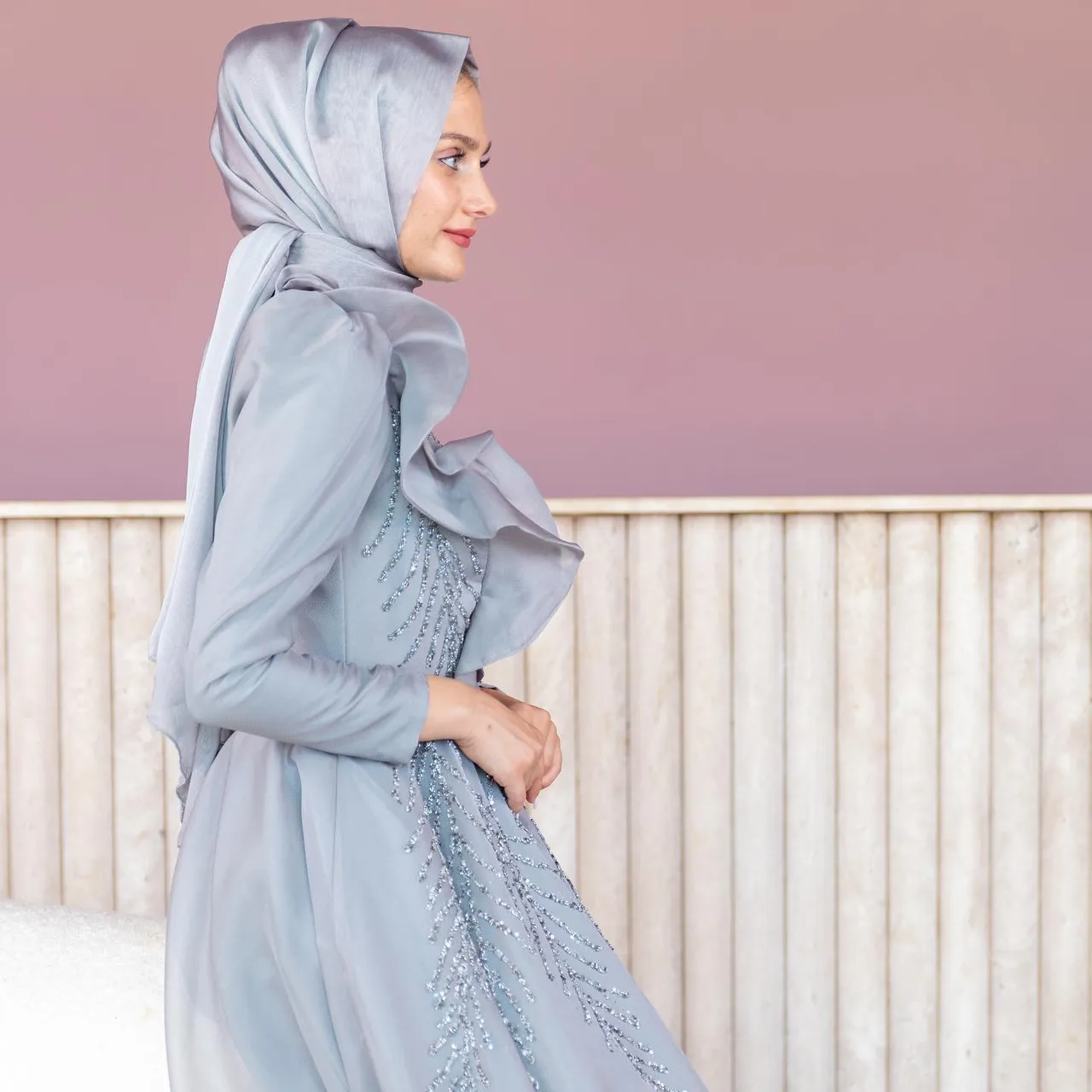 Elvin Abiye💕
İlk alışverişinize özel 150₺ indirim ❤️
36-44 Beden Aralığı 💃
Güzellik detayları ve ışıltılı videosu kaydırmalıda🌈
Türkiye ve Tüm Dünyaya Hızlı Kargo 🛩
Kredi Kartına Taksit İmkanı 
Elvin Hijab Evening Dress😍
38-44 EU Sizes Available
Wordwide Express Delivery 🚚 
#tesettürabiyemodelleri #weddingdresses #muslimweddingdress#tesetturbutik #tesetturnisanlik #hijab #hijabootd#eventdress#muslimdress #tasarımabiye#modestclothing