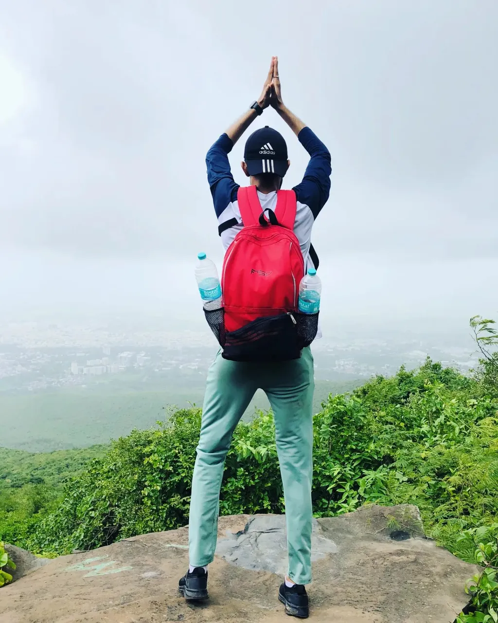 #junagadhdiaries #recallmemories #gir #hill #monsoon #Friend #family❤ #fun #food #photography