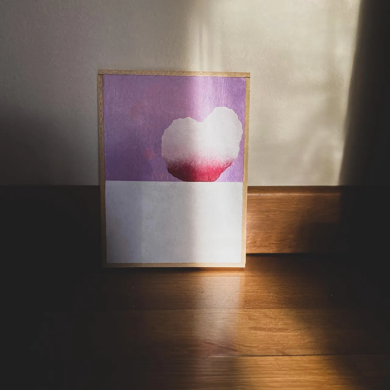 Early morning at home. I found this little piece to show you.
“Sunrise with you “ what do you think about it?
.
.
.
.
.
#popsurrealism #retroart #lowbrowart #weirdart #new #contemporary #lowbrowpopsurrealists #c_expo #illustrations #juxtapoz #beautifulbizarre
#ponselakiva #dreamingincollages #surrealismworld #creativecloud_emotion
#newborn #family #dreams #psicologia #quietbook #quietmind #quietplaces #childhoodweek #childrensbookillustration #littleprincesstrust