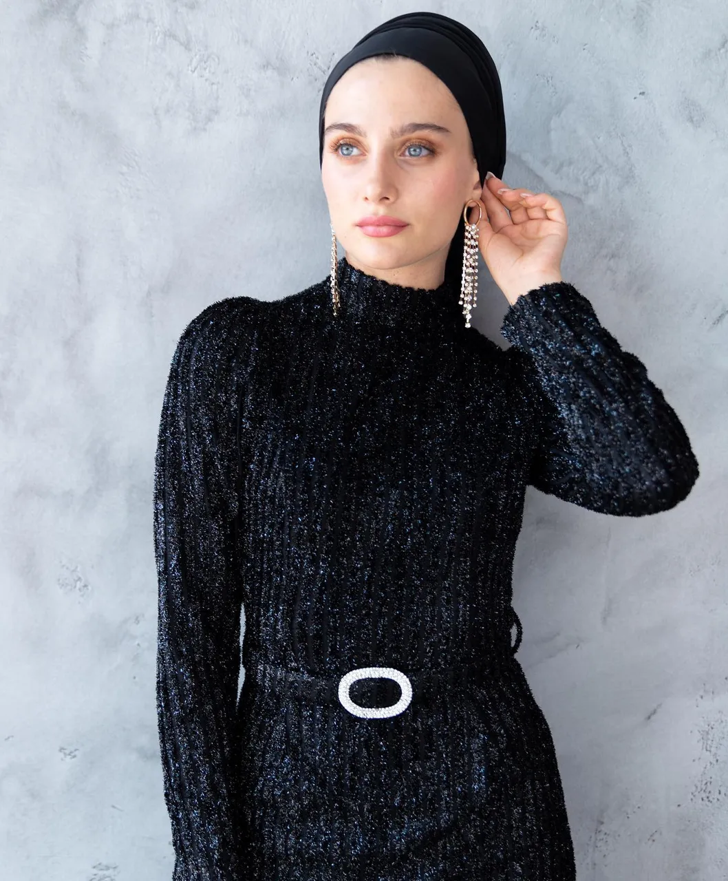 Zambak Abiye💕
Vee efsanemiz asil siyah rengiyle ahunaredee
Kaydırmalıdaki videoyu kaçırmayın💕
👉Koşulsuz İade veya Değişim
✈️Ücretsiz & Hızlı Kargo
☎️👉Whatsapp:+90 532 272 57 09
#tesetturabiye #tesettürabiyeelbise #tasarımabiye #weddingdress #muslimwear #muslimweddingdress #hijabwear #modestdress #sözelbisesi #nişanelbisesi #davetelbise #eveningdress #eventdress #muslimwear #kesfetteyiz #kalemelbise