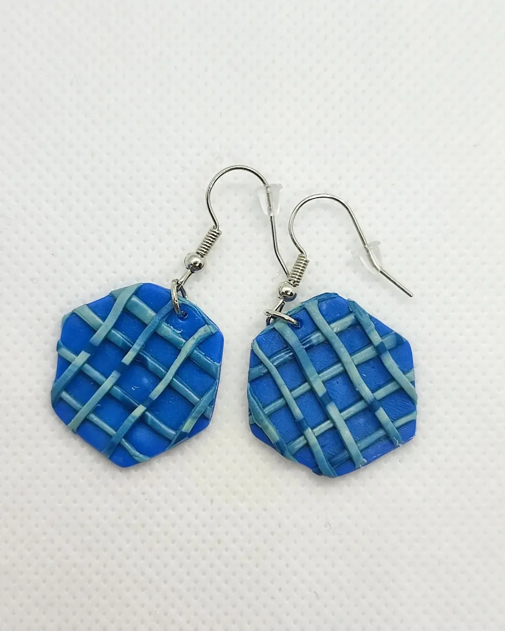 ¡Todo al azul! 💙

#newcolours #newmodels #newproduct #handmadejewelry #handmade #handmadeearrings #earrings #personalizables #pendientesartesanales #pendientes #arcillapolimerica #polimerclay #artesania #artesanal #azul #blue