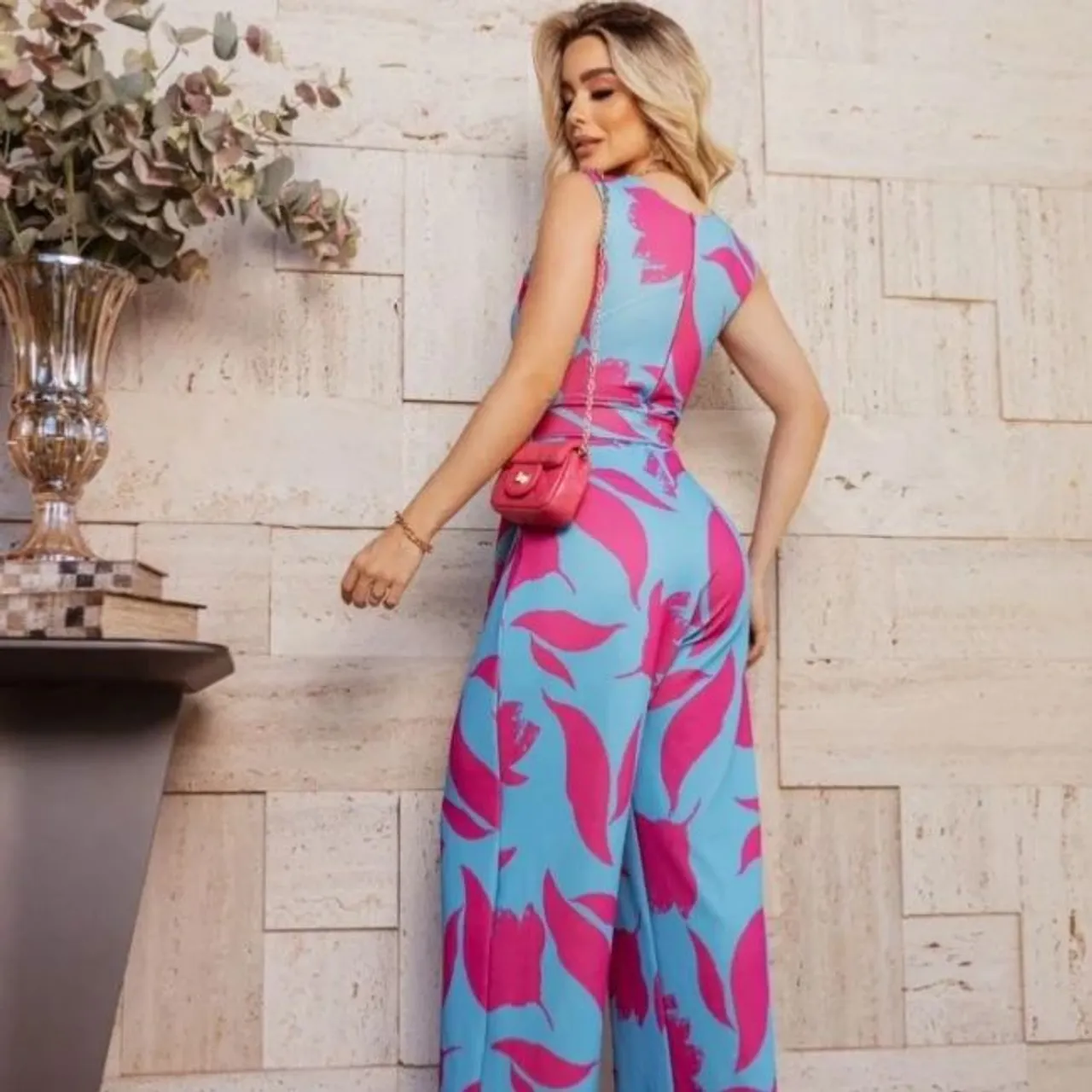 Brazilian fabrics made a great difference.
.
.
.
.
#fashionwomen 
#brazilianfashion 
#fashionboutique