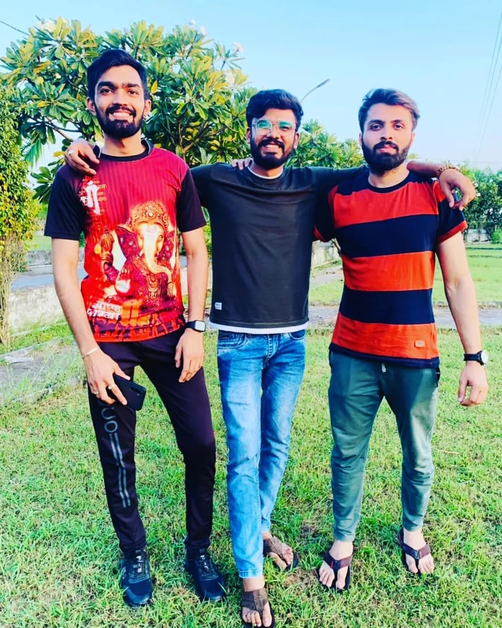 " Ek Saal Mai 10 Mitra Banana Aam Baat Hai,

Par 10 Saal Mai Ek Hi Mitra Hona Khaash Baat Hai"

#jigriyaar #dosti #love #friends #bhai #instagram #friendship #followforfollowback #yaariyan #yaar #yaari #dost #photography #instagood #jaan #likeforlikes #bestfriends #jigri #follow #india #like #friendshipquotes #bhaibhai #friendshipgoals #trending #bff #likes #model #king #bhfyp