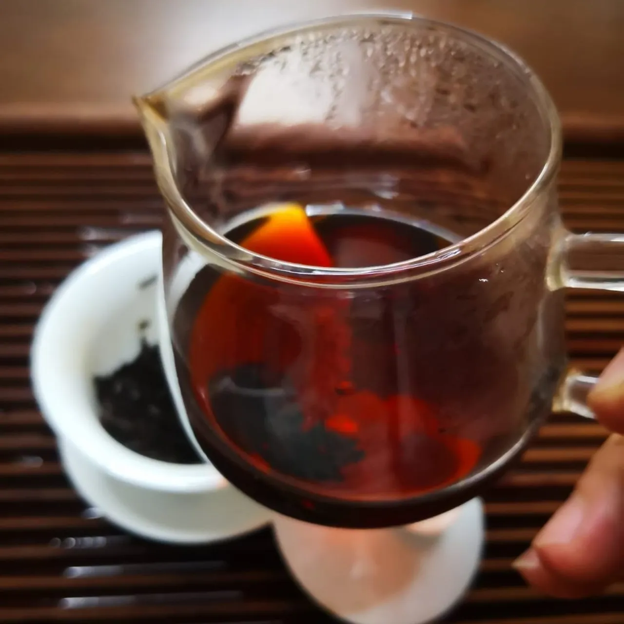 Wanna a vintage taste and silky smooth Shou PuEr?
Yes! our first batch VVIP pre-sale new product, Gong Ting PuEr is over-sold!  Newly release will be out after next Wed 13 Apr 2022. 
Come, take home yours with our attractive promo in the month of Shou PuEr.
Hurry up, Freebies are on first-come-first-serve basis.
Order link >> https://bit.ly/3jfj5gG <<