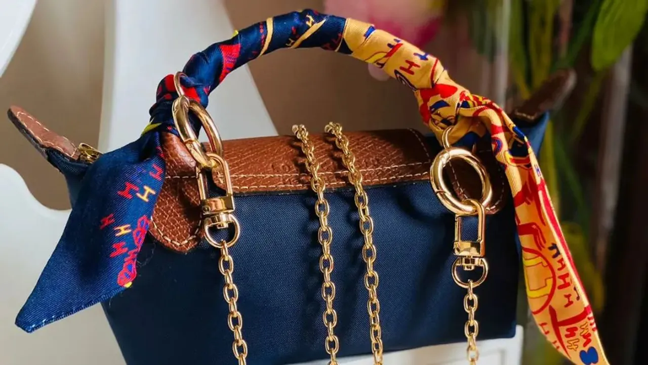 A week full on Longchamp with more to follow next week!
New conversion kit, 
A large tote organiser and a video to review the pouch with handle. 
All available on www.luxurybagheaven.com 
Longchamp shop
#louisvuitton
#speedymini #nanospeedy #speedynano #speedyhl #longchamplepliage #longchamp #longchamplepliageneo #longchamplepliagebackpack  #longchamppouch #pouchwithhandle #lomgchampxs #longchamppouchette #luxurybagheaven