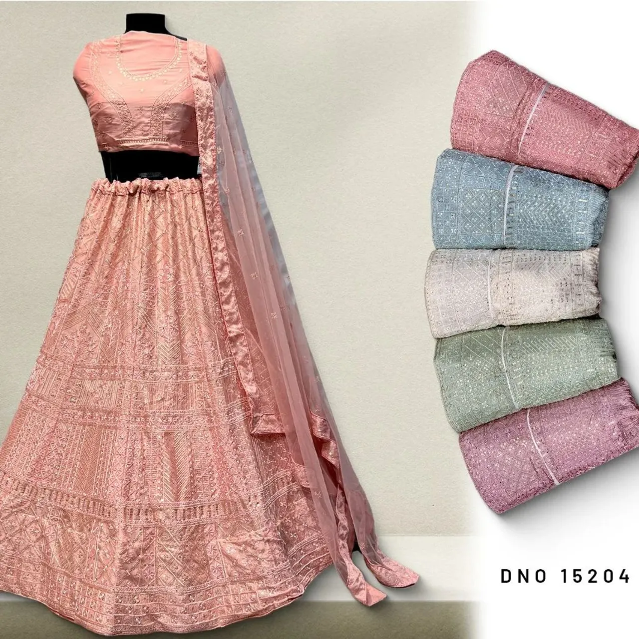 #lehenga #lehengalove #peachlehenga #weddinglehenga #receptionlehenga #engagementlehenga #party #women #girls #girlish #bridesmaid