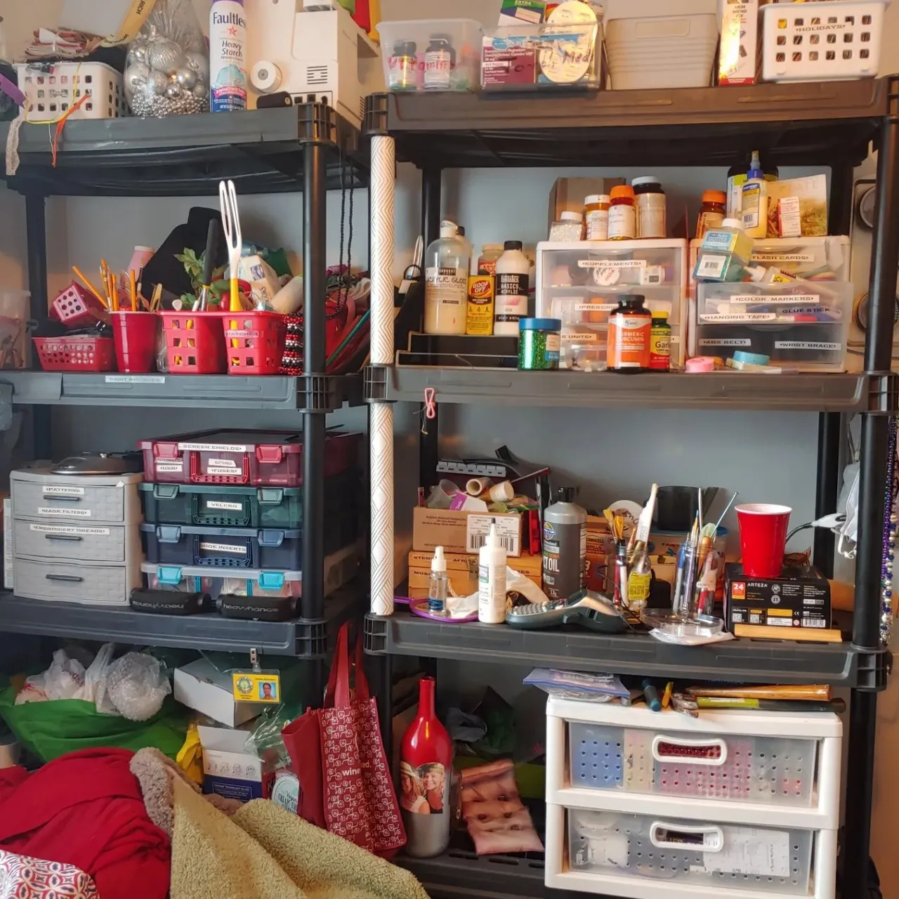 My home office shelves attempt number 368🤣😂 
#beforeandafter 
#officedecor 
#craftroomorganization