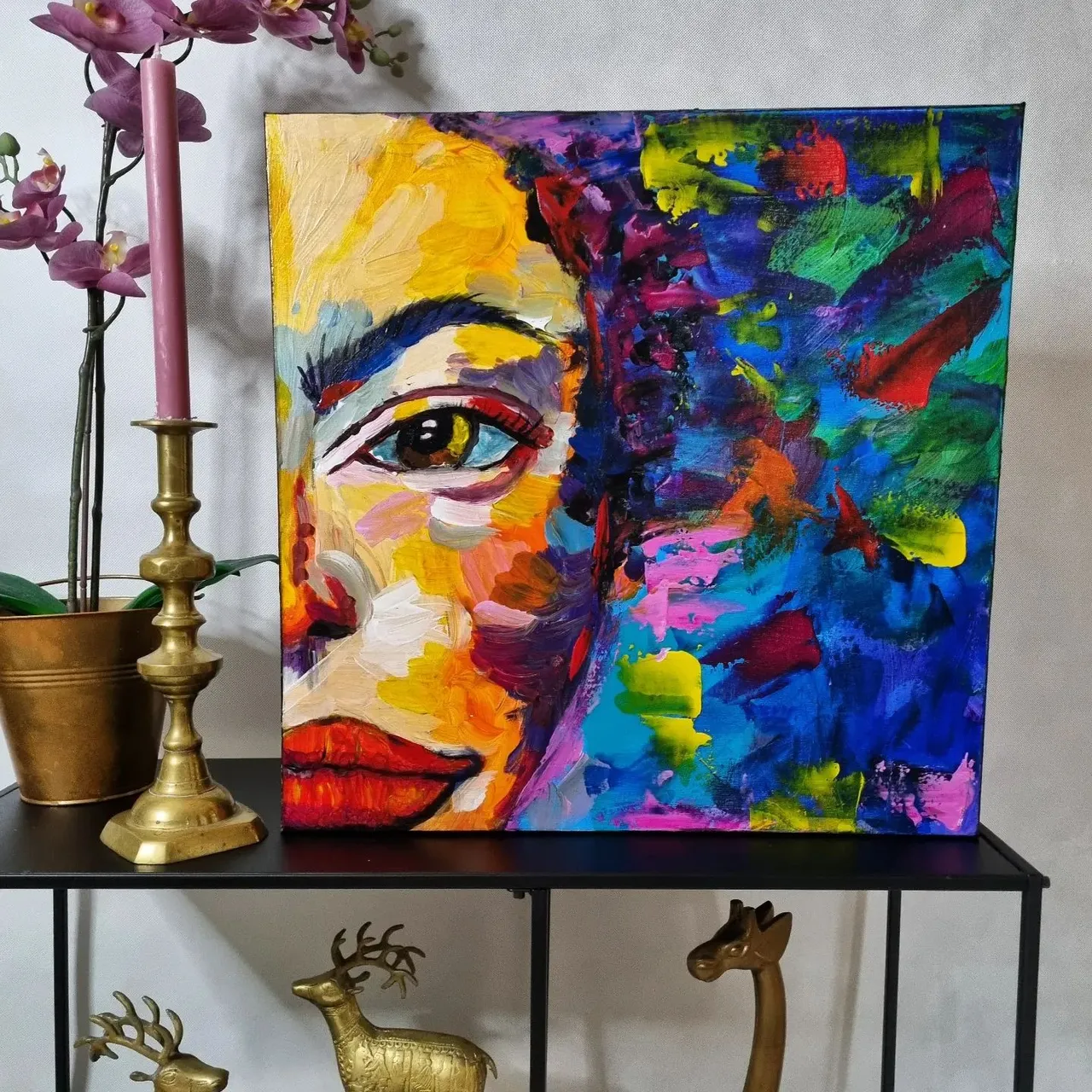 Rainbow 🌈 50x50cm acrylic on canvas
#buyme #artforsale #obraznasprzedaż #art #painting #paintingforsale #contemporarypainting #contemporaryart #obraz #interiordesign #abstractface #acrylicpainting #KhanomiArt