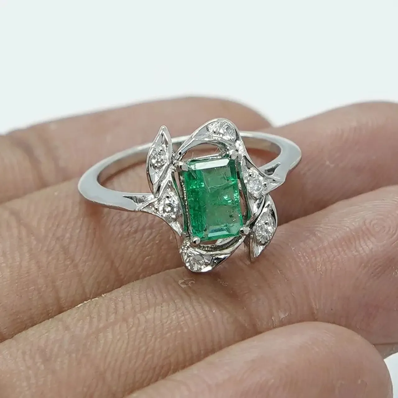 Sksonijewels.etsy.com