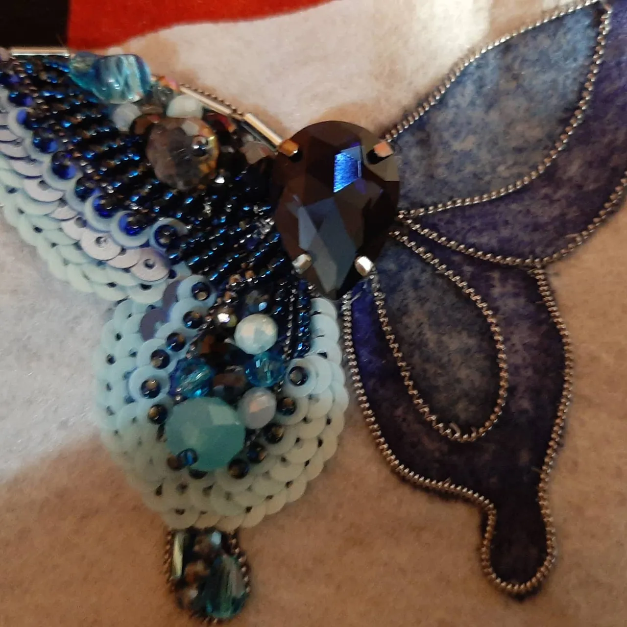 Брошь бабочка. Выполнена на заказ. Возможен повтор в разных цветовых решениях. #брошьбабочка #подарок2021 #present2021 #брошьназаказ
 Купить или заказать украшения ручной работы на сайте по очень хорошей цене.
#брошьсбисера #брошьукраина #купитьброшь #брошьвподарок #брошьспайеток #брошьсвоимируками #вышитаяброшь #брошьхендмейд #handmadebrooch #beadedbrooch #buybrooch
🇺🇦🇺🇦🇺🇦🇺🇦🇺🇦 Для заказа по Украине 
https://shafa.ua/member/olgashulgina20
И https://shulginaolga2.crafta.ua/
🌏🌎🌍🌎🌏🌎🌍🔥👚👚👚🔥🔥Доставка в другие страны 
https://www.etsy.com/shop/DigiUniquePrintBox?ref=seller-platform-mcnav