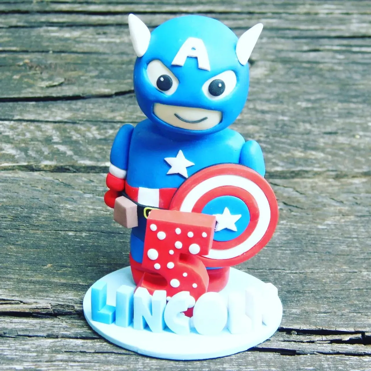 Lincoln was over the top when he saw his gift. And so was I πRobor kind of guy, I would say π
My shop is still in bio ππ #personalizedbirthdaygifts #caketopperideas #robots #figurines #cakefigure #cakedecorations #5thbirthday #birthdaypartydecor #cakedecor #etsysellers #smallbusinessowner #etsycaketoppers #etsyfigurines #etsygifts #personalized #customcaketopper #robotbirthday