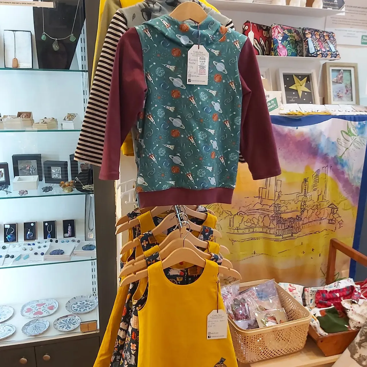 Just installed a new rail in @migreenwich
 Perfect for our recently delivered reversible Aline dresses and reversible hoodies