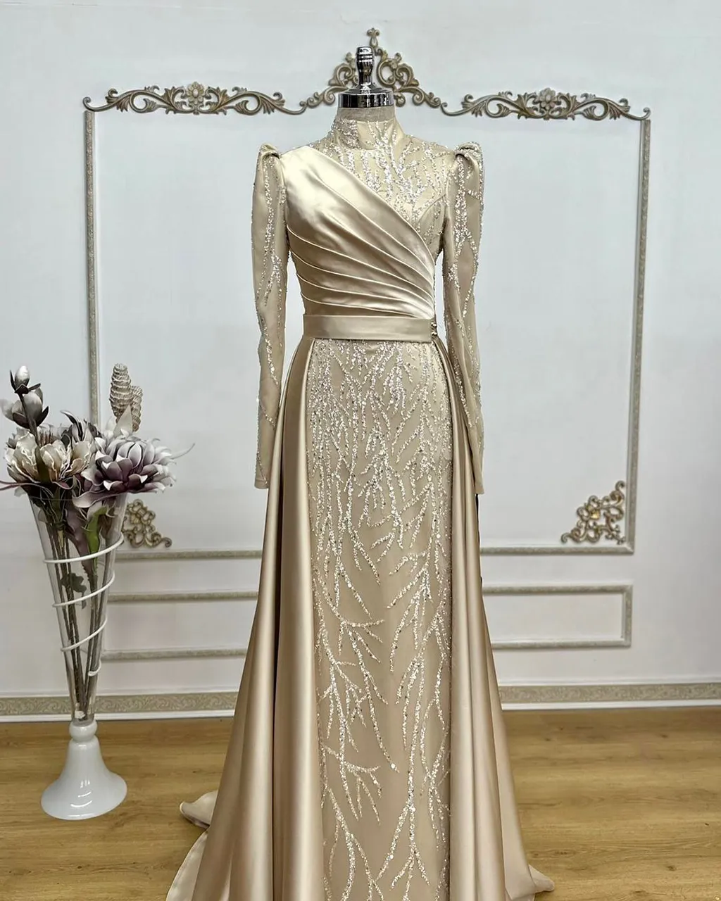 Sümbül Abiye - Özel Tasarım 😍
38-48 Beden Aralığı 💃
Türkiye ve Tüm Dünyaya Hızlı Kargo 🛩
Kredi Kartına Taksit İmkanı
Sümbül Hijab Evening Dress😍
38-48 EU Sizes Available
Wordwide Express Delivery 🚚 
#tesettürabiyemodelleri #hijabfashion#weddingdress