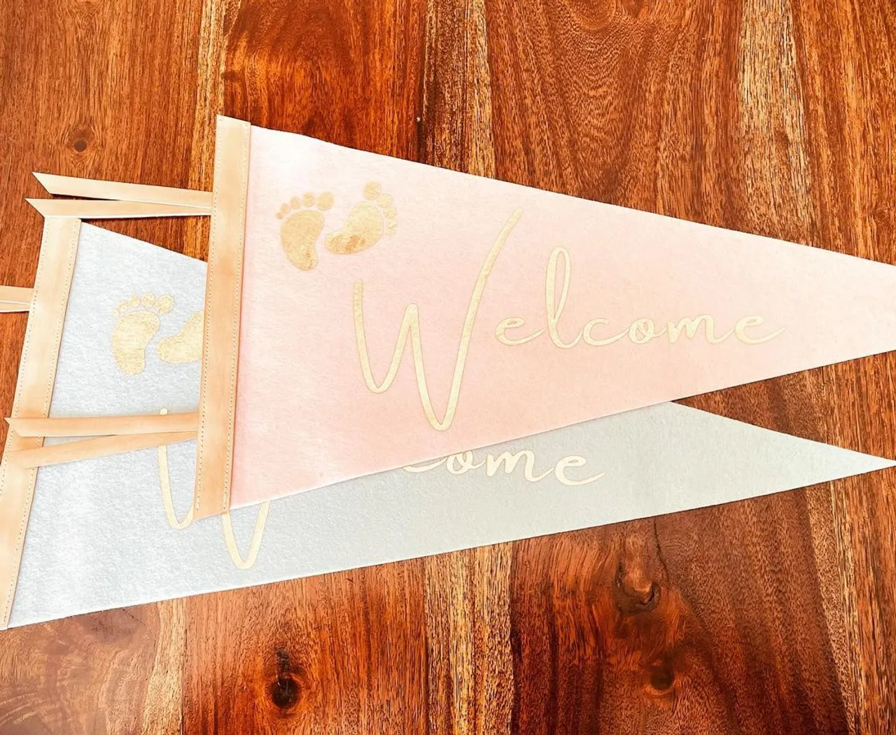 New baby line only at SUEDE KLOTH! Check out our customizable wool and leather baby pennants. Overlayed with gold lettering. Welcome your new little one with only the best American made home decor! Ask about other color options. Link in bio. 

#baby #babyshower #babyshowerideas #boy #girl #boymom #homedecor #home #nursery #motherhood #mother #grandma #sleep #welcome #sweetbaby #pennant