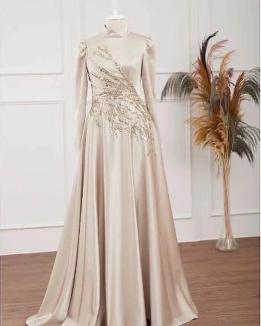 Kristal Abiye - Özel Tasarım 😍
İlk alışverişinize özel 150₺ indirim ❤️
38-50 Beden Aralığı 💃
5 renk seçeneği (Sağa Kaydırın) 🌈
Türkiye ve Tüm Dünyaya Hızlı Kargo 🛩
Kredi Kartına Taksit İmkanı
Kristal Hijab Evening Dress😍
38-50 EU Sizes Available
5 Color Option 🌈
Wordwide Express Delivery 🚚 
#tesettürabiyemodelleri #hijabfashion#weddingdress