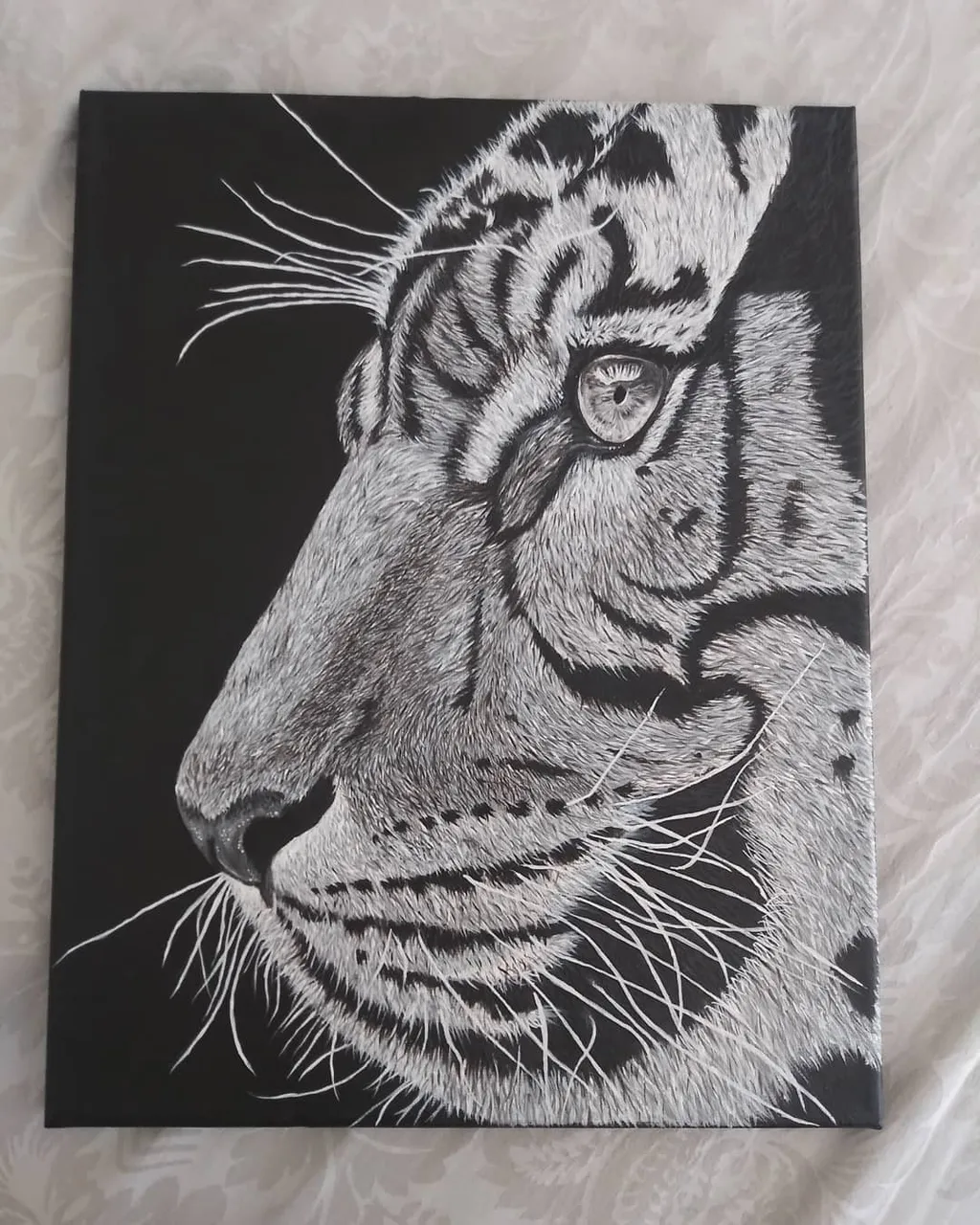 Acrylic painting 14 x 11🖤
.
.
.
#painting #acrylicpainting #acrylic #tiger #wildlife #blackandwhite #blackandwhitepainting #art #artoftheday #artist #artistsoninstagram